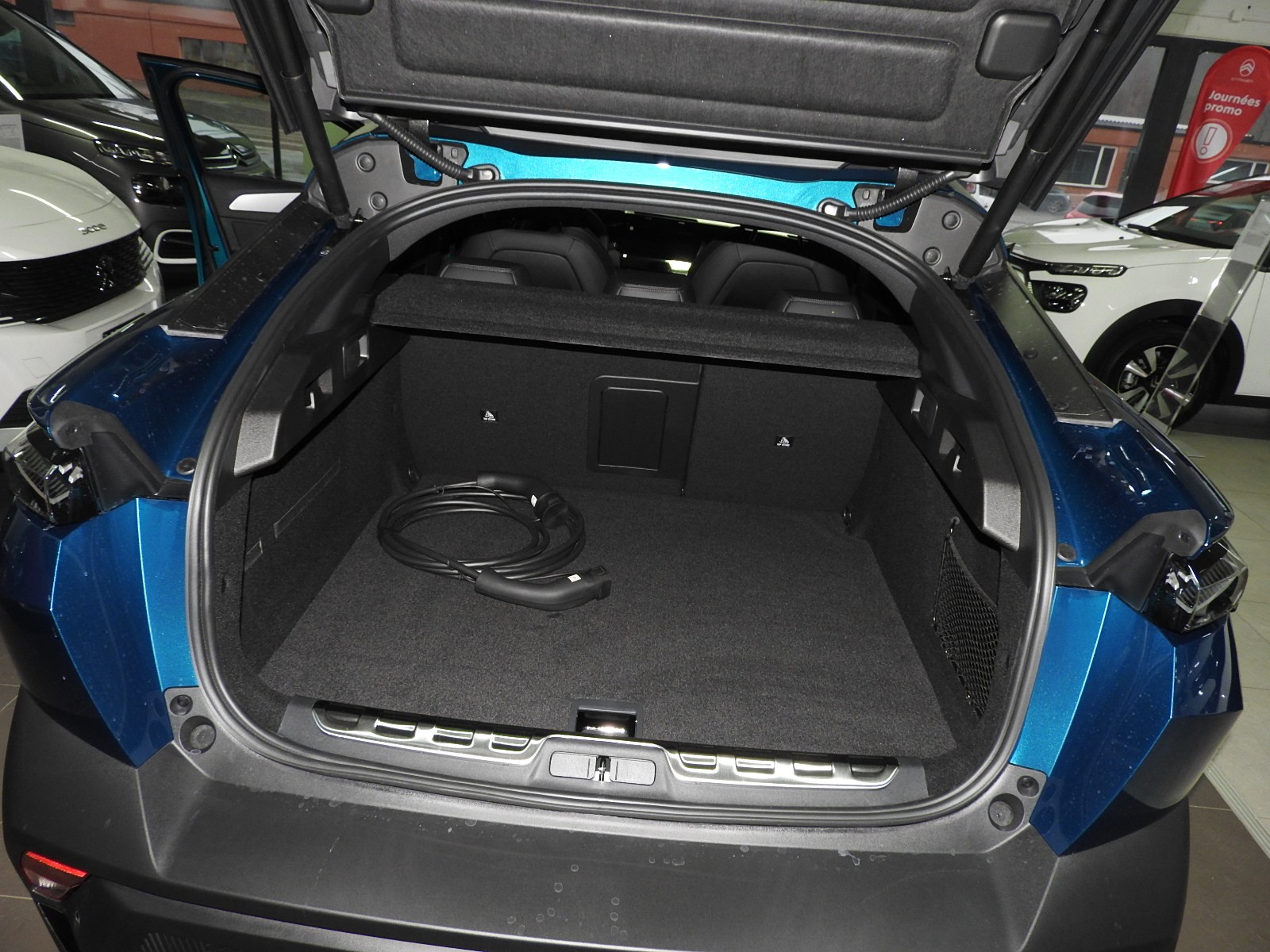 PEUGEOT 408 1.6 PHEV 225 GT-image-9