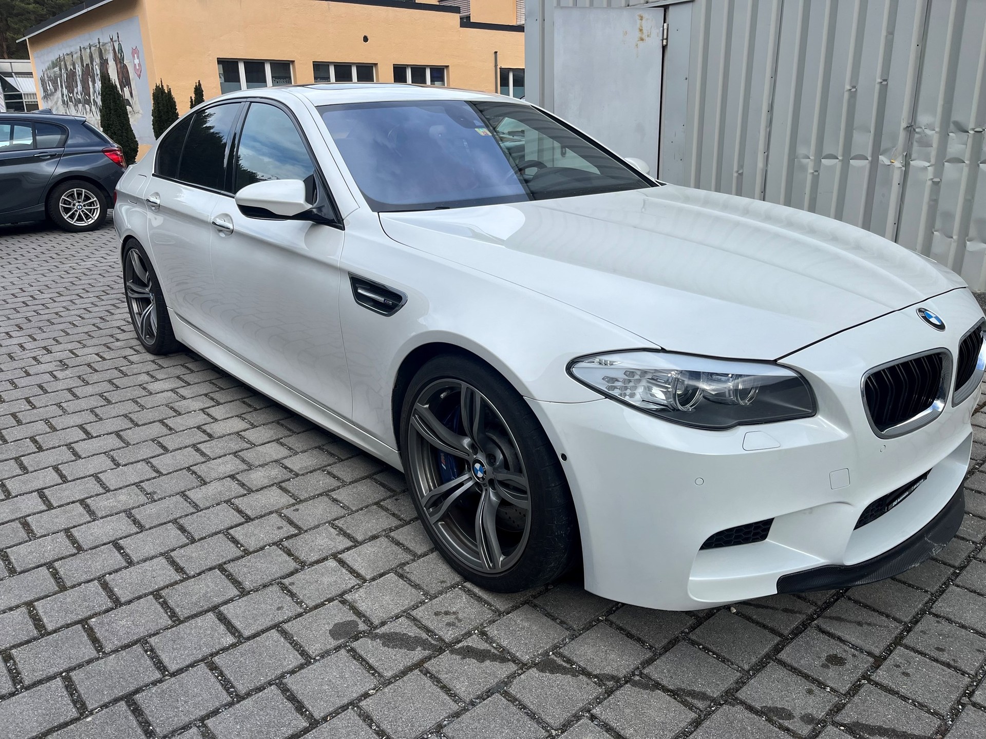 BMW M5 Drivelogic-image-2
