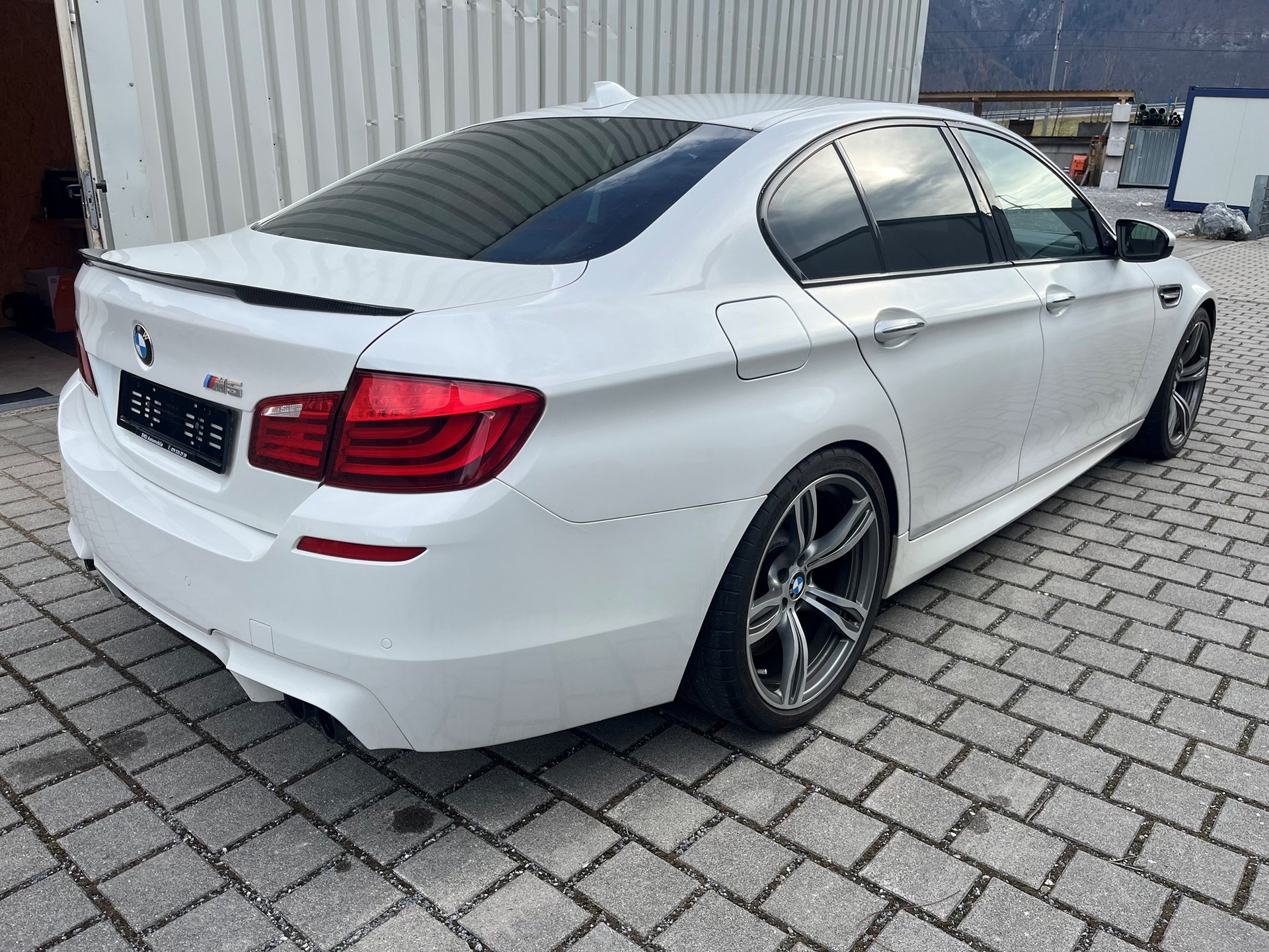 BMW M5 Drivelogic-image-3