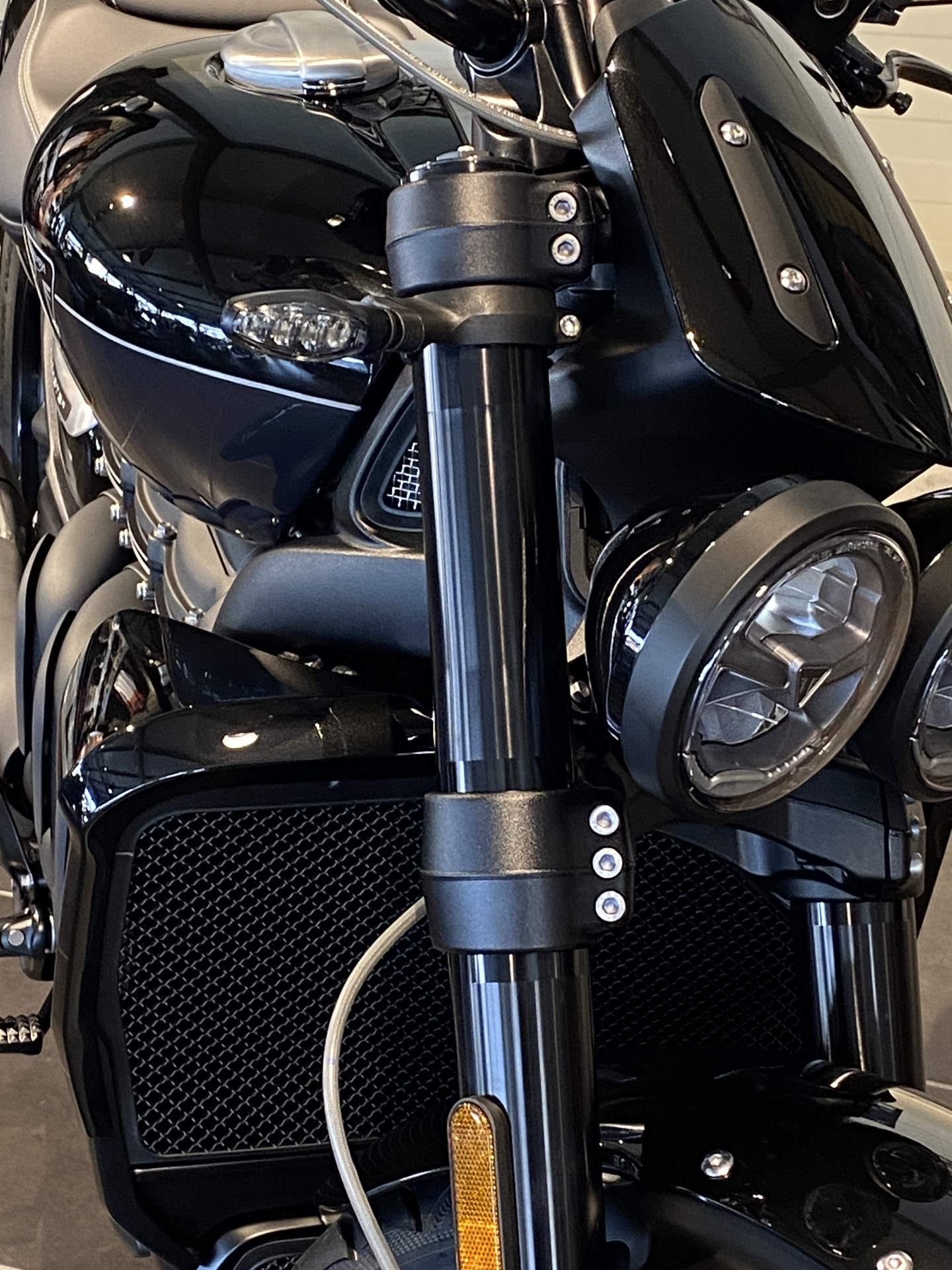 TRIUMPH Rocket 3 Storm R (4.49 % Power Leasing - Gültig bis 31.06.2026)-image-6