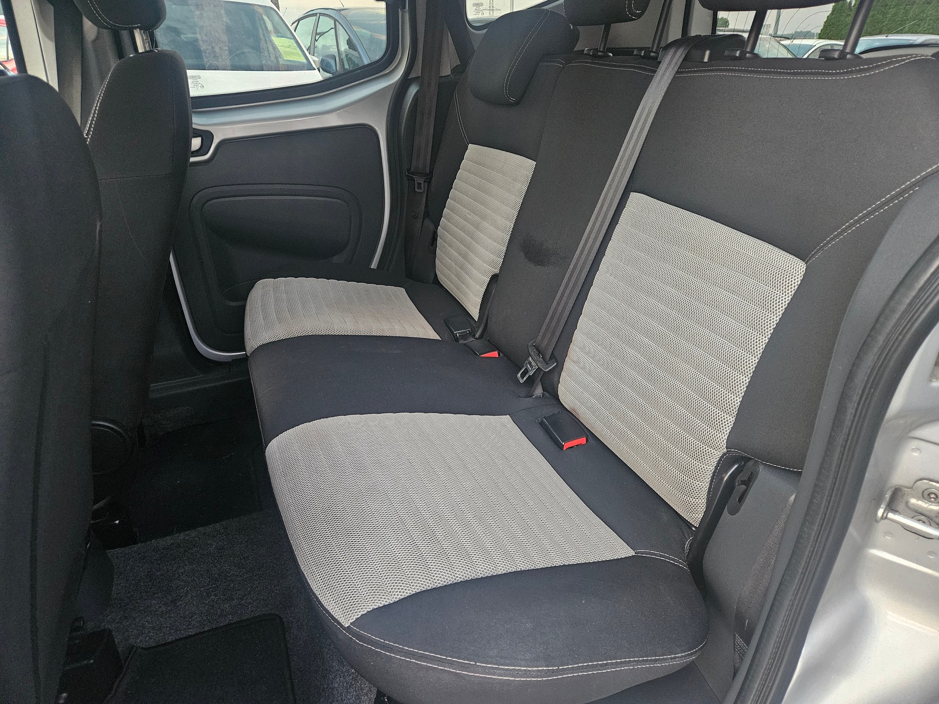 FIAT Qubo 1.3 JTD Trekking-image-11