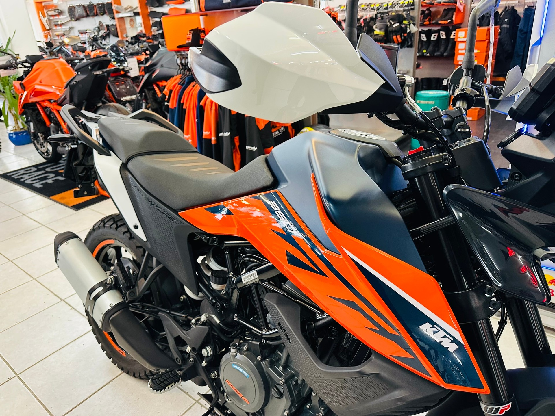 KTM 390 Adventure-image-3