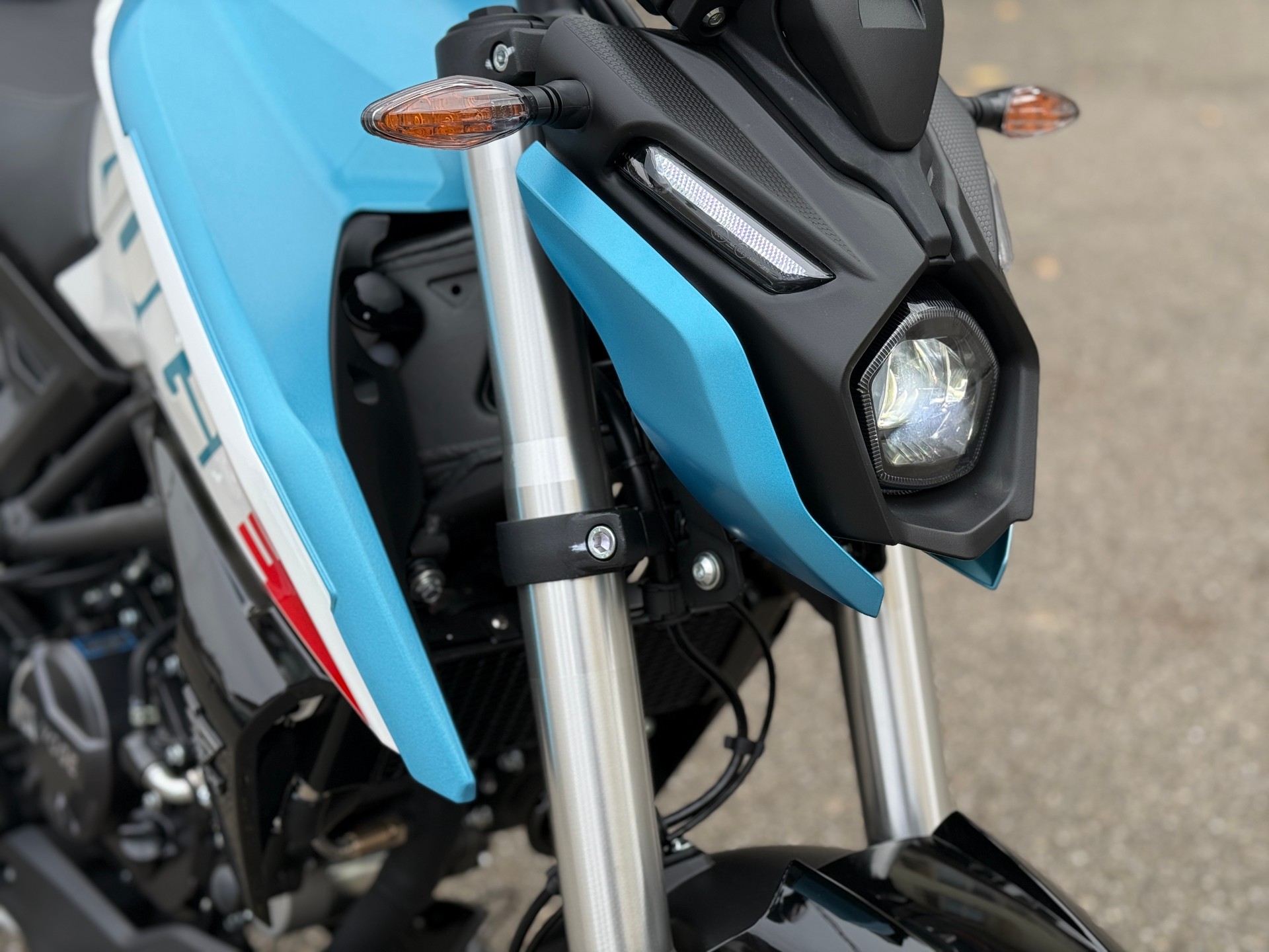 VOGE 125 R-image-9