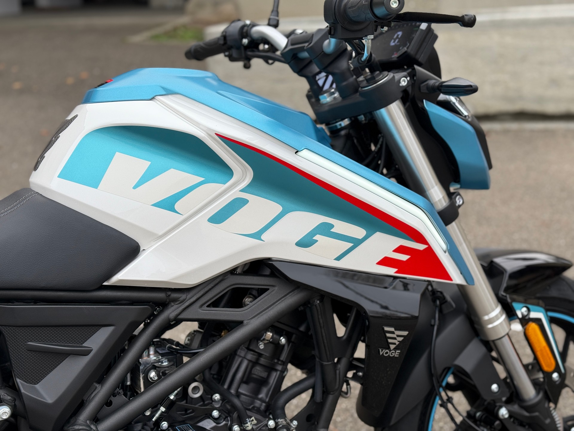 VOGE 125 R-image-8