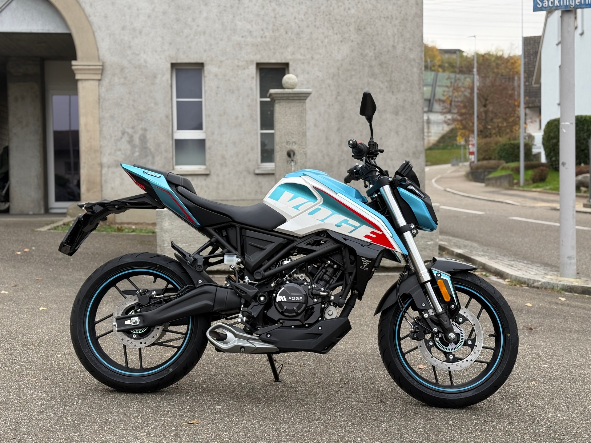 VOGE 125 R-image-1