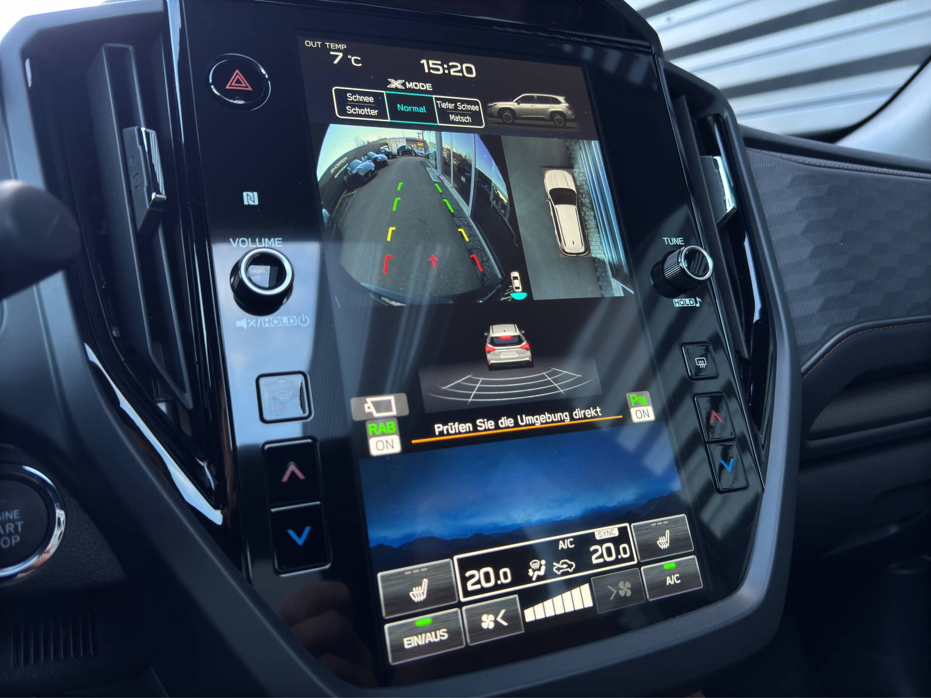 SUBARU Forester Station 2.0i e-Boxer Luxury-image-15