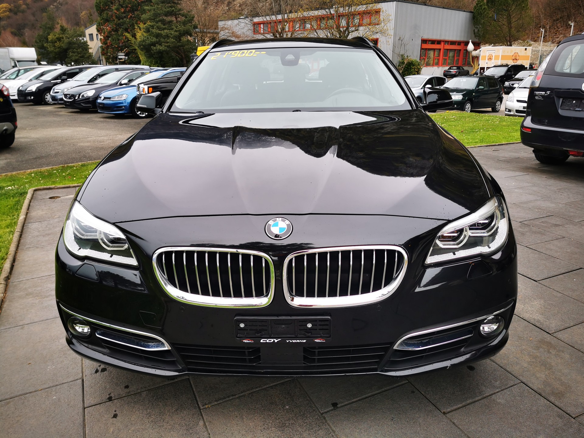 BMW 530d Touring xDrive Luxury Line Steptronic-image-9