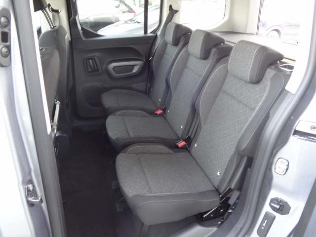 OPEL Combo 1.5 Diesel GS-image-8