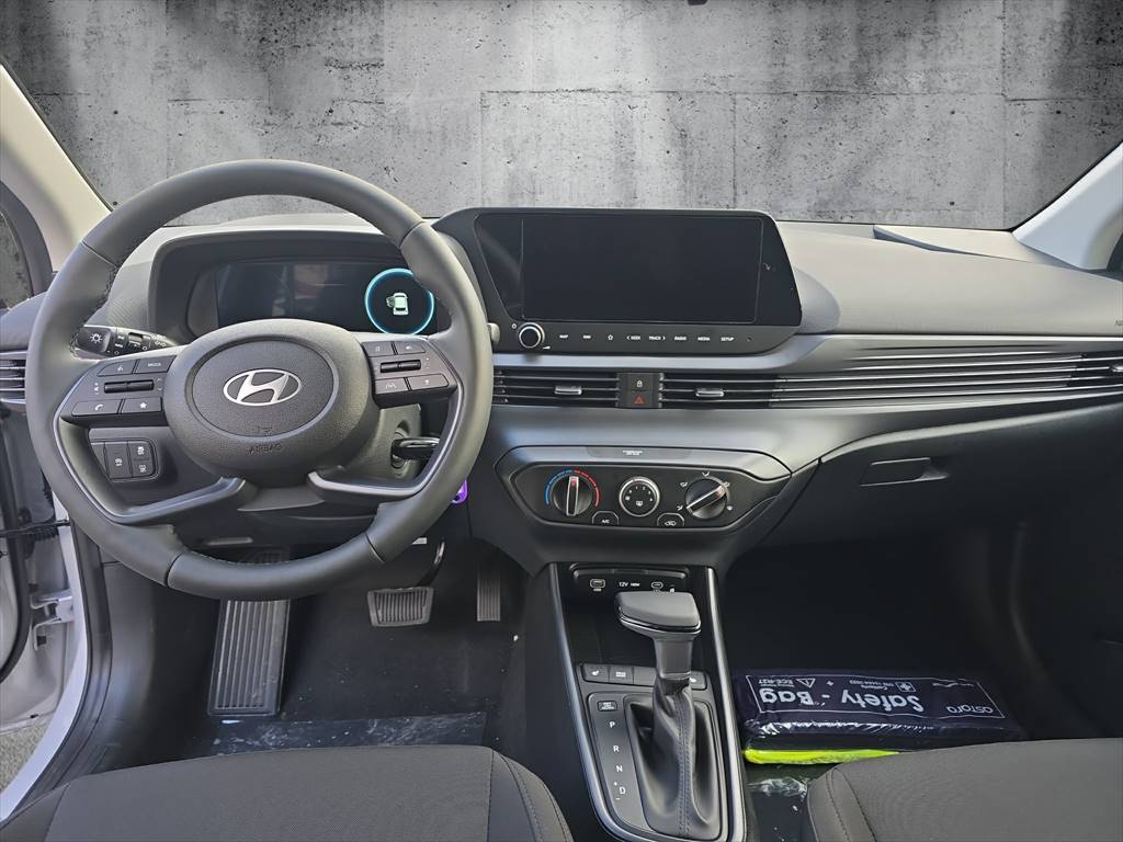 HYUNDAI i20 1.0 T-GDi Amplia DCT-image-11