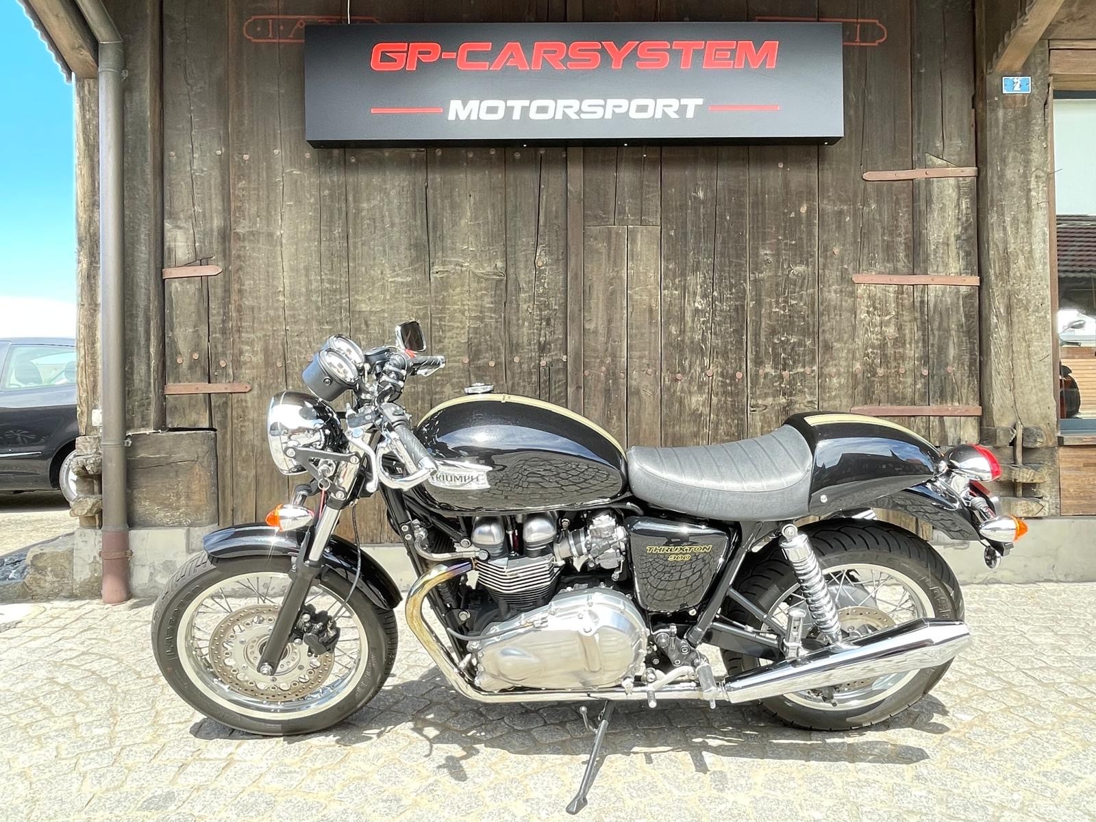 TRIUMPH Thruxton 900 i-image-1