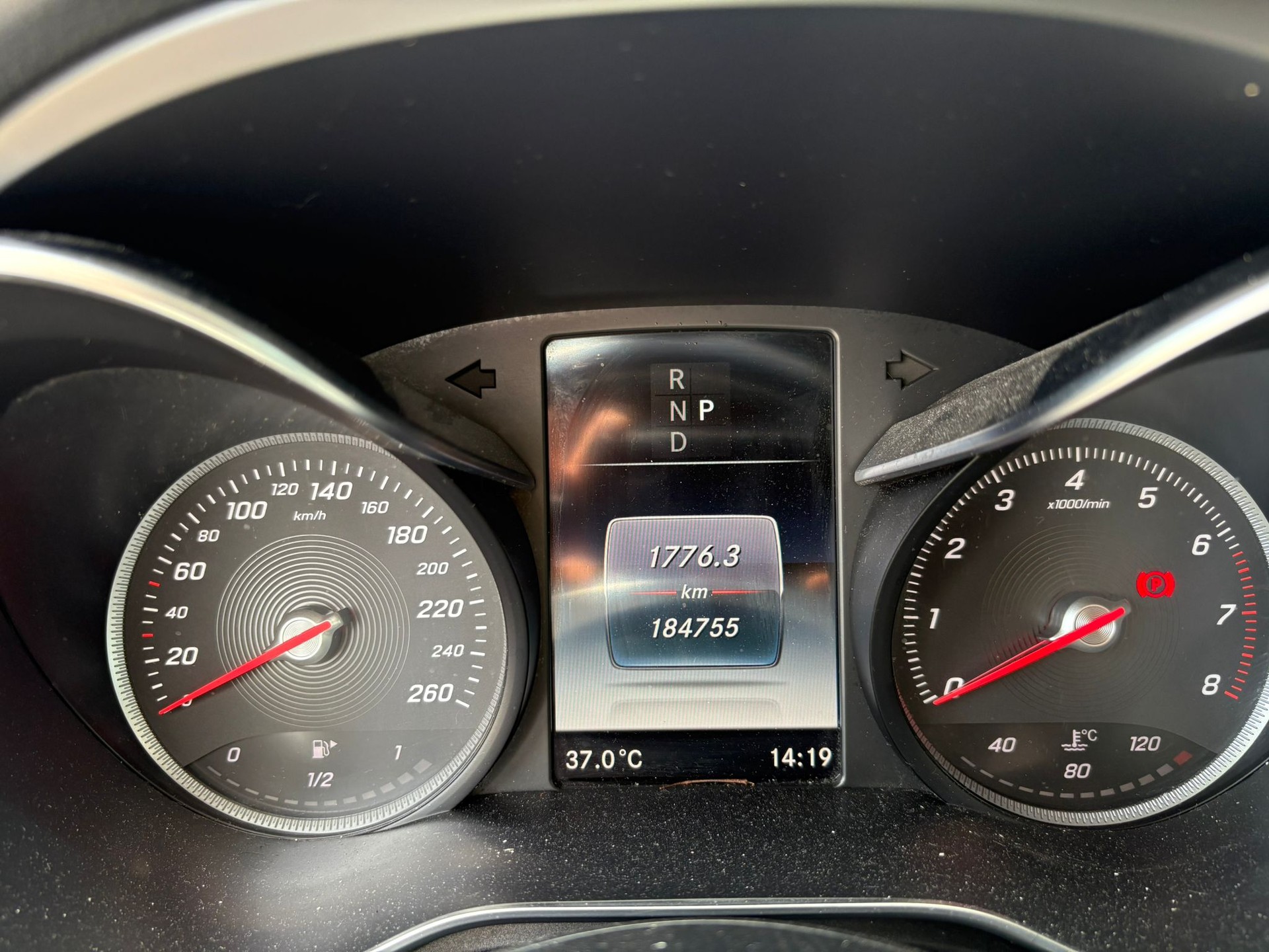 MERCEDES-BENZ C 250-image-11
