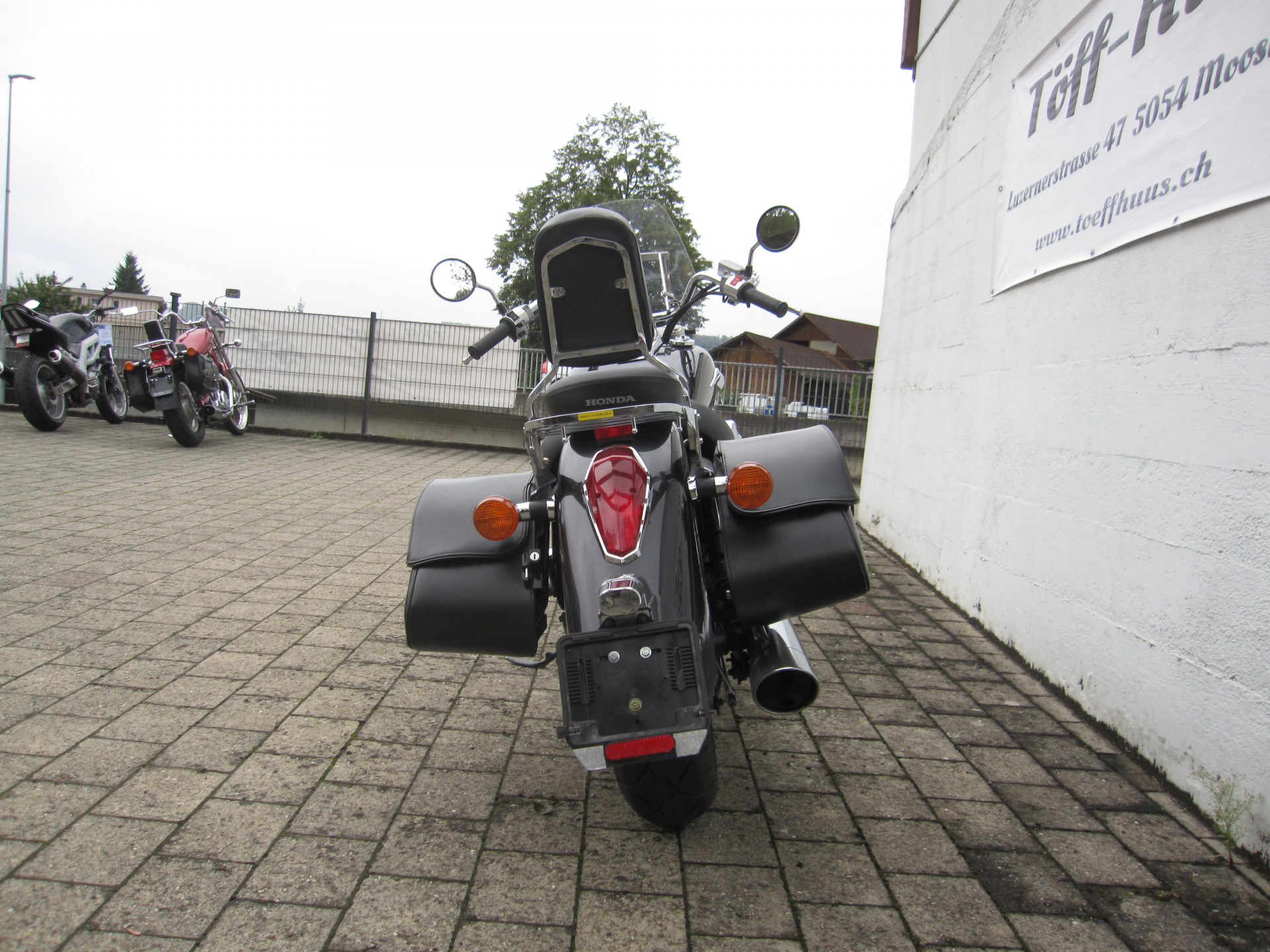 HONDA VT 750 C Shadow-image-1