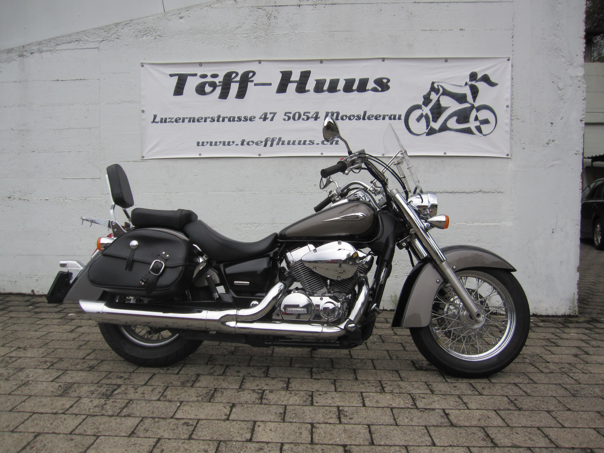 HONDA VT 750 C Shadow-image-2