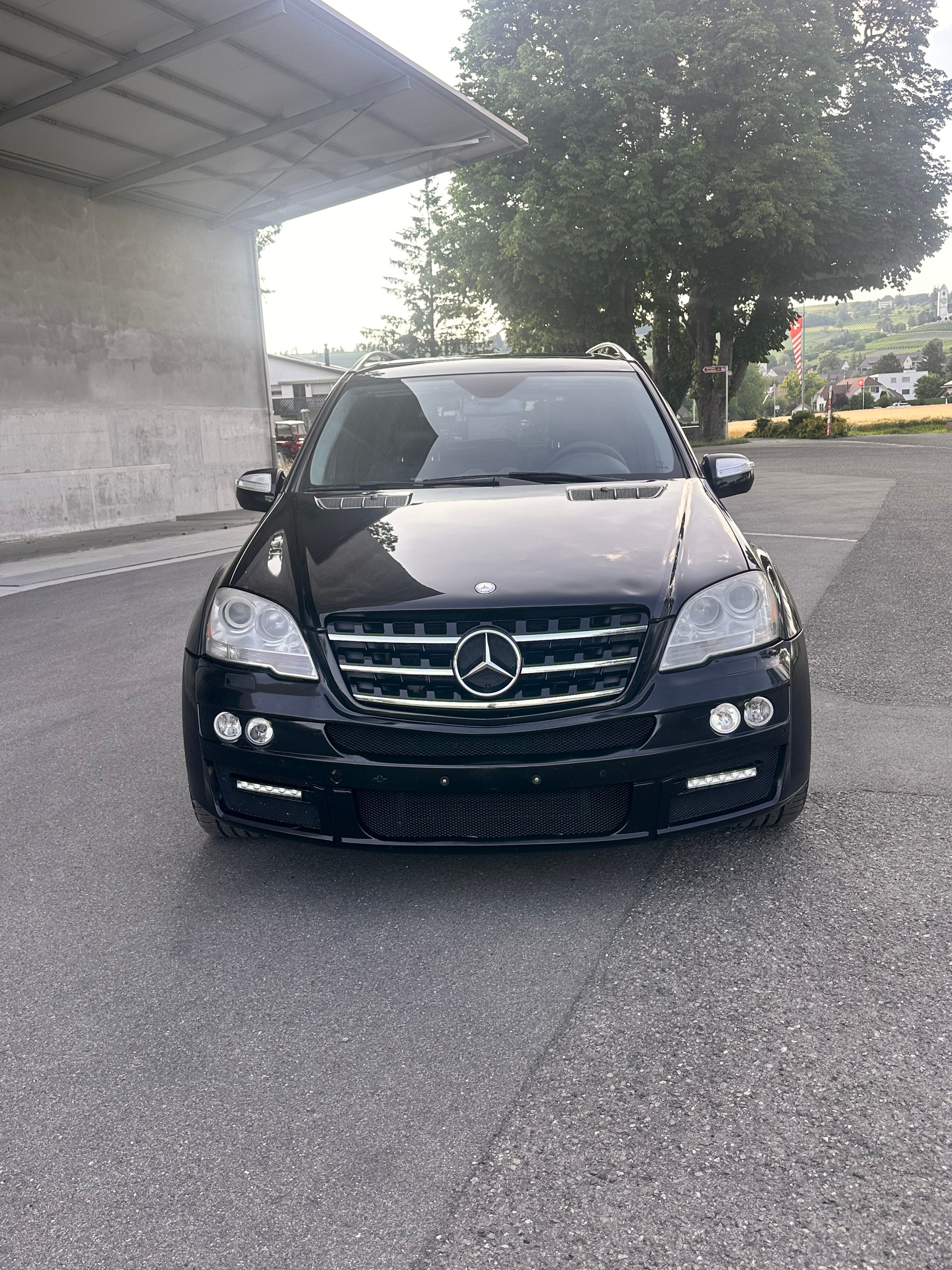 MERCEDES-BENZ ML 63 AMG Brabus Widestar-image-4