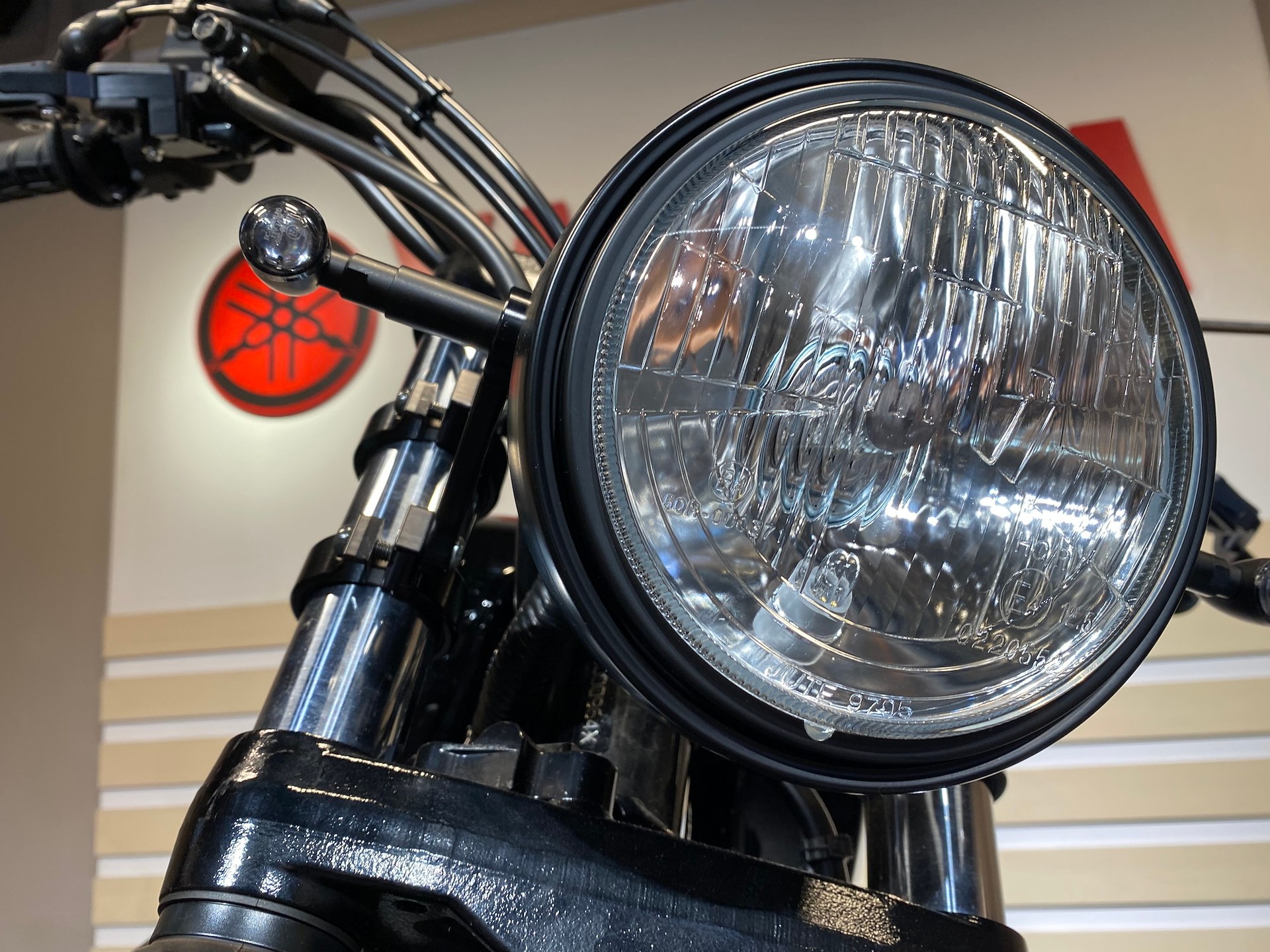YAMAHA SCR 950 Classic-image-8