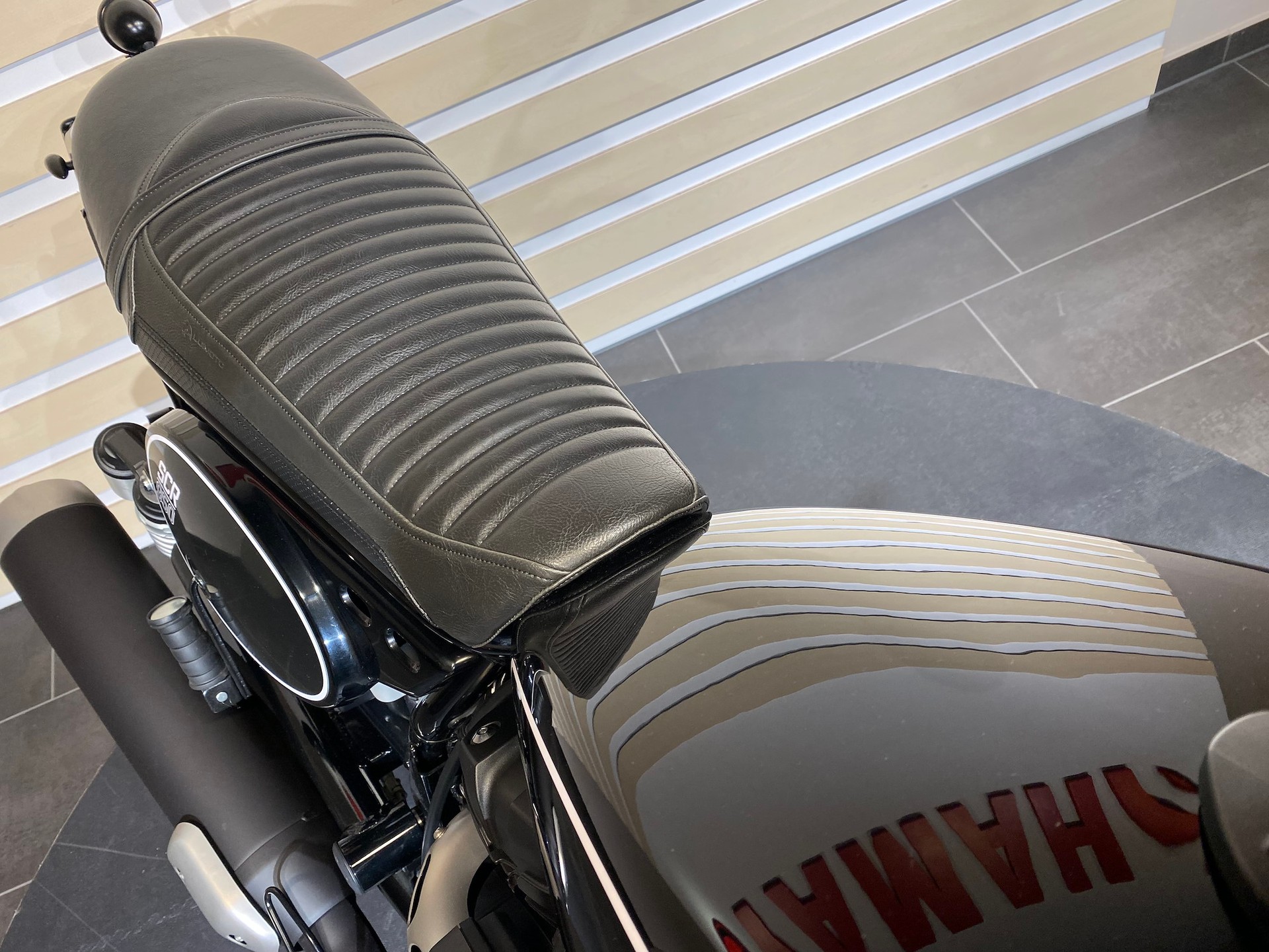 YAMAHA SCR 950 Classic-image-14