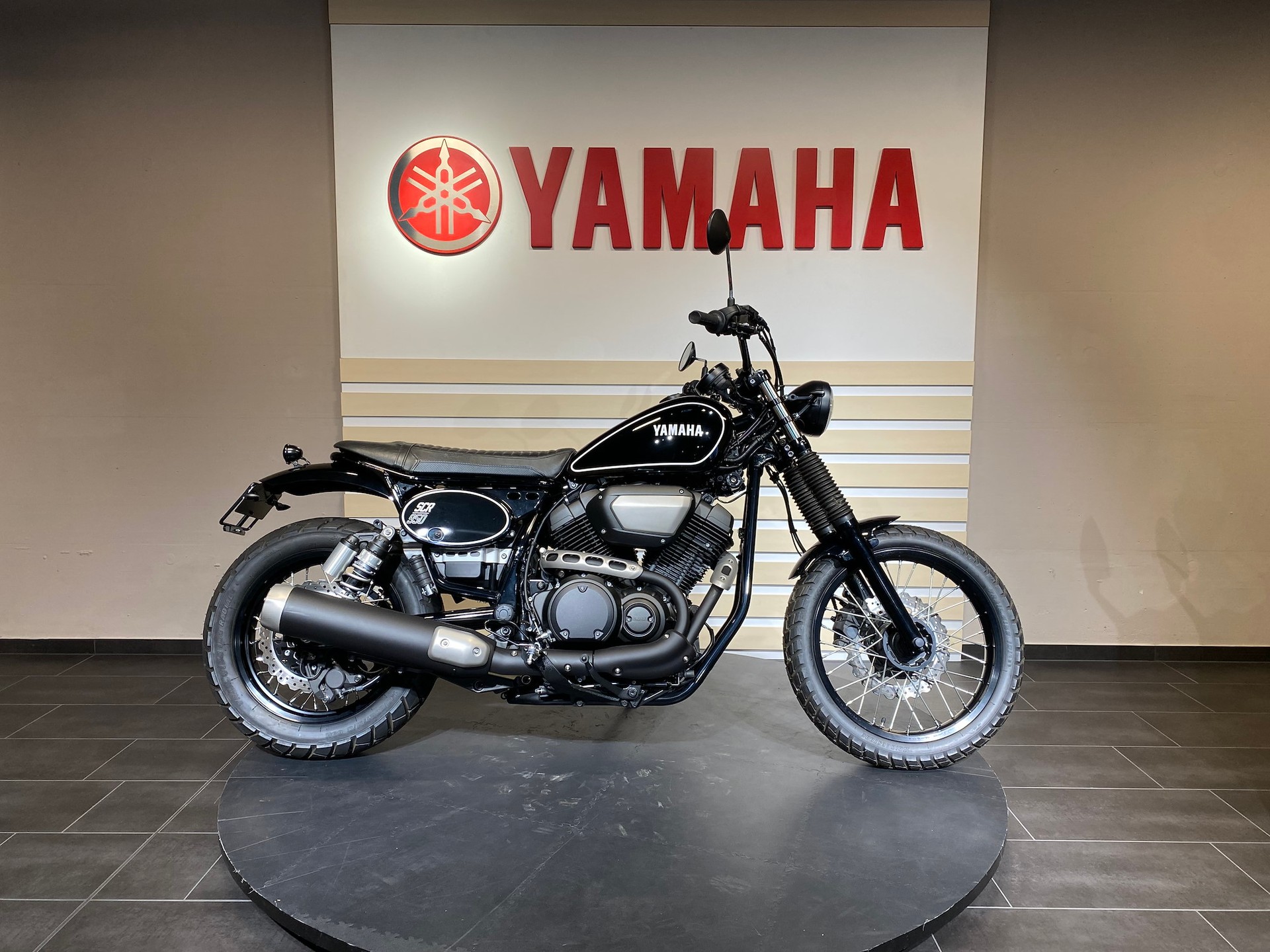 YAMAHA SCR 950 Classic-image-6