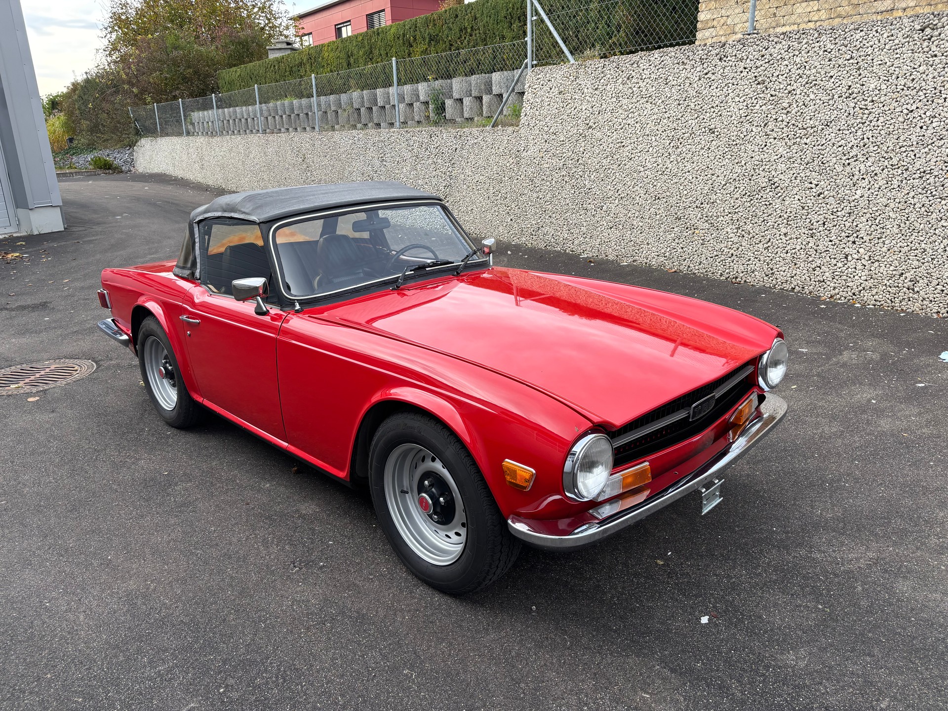 TRIUMPH TR6-image-5