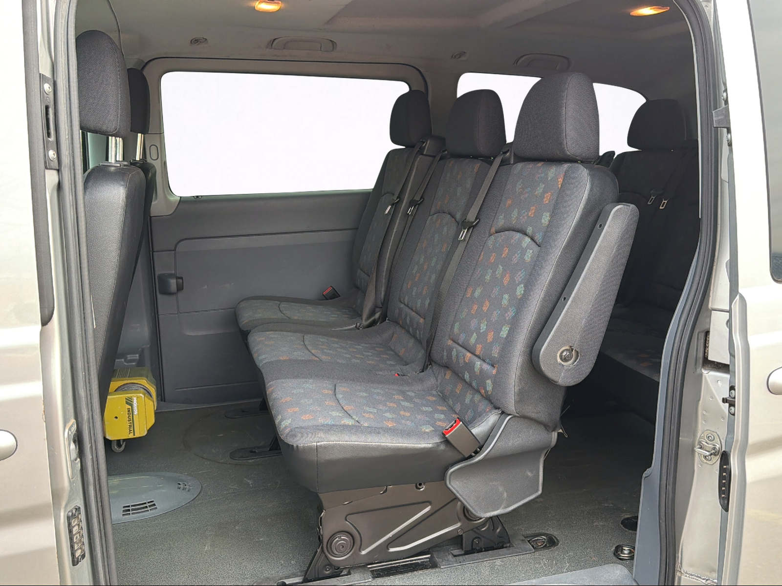MERCEDES-BENZ Vito 115 CDI-image-11