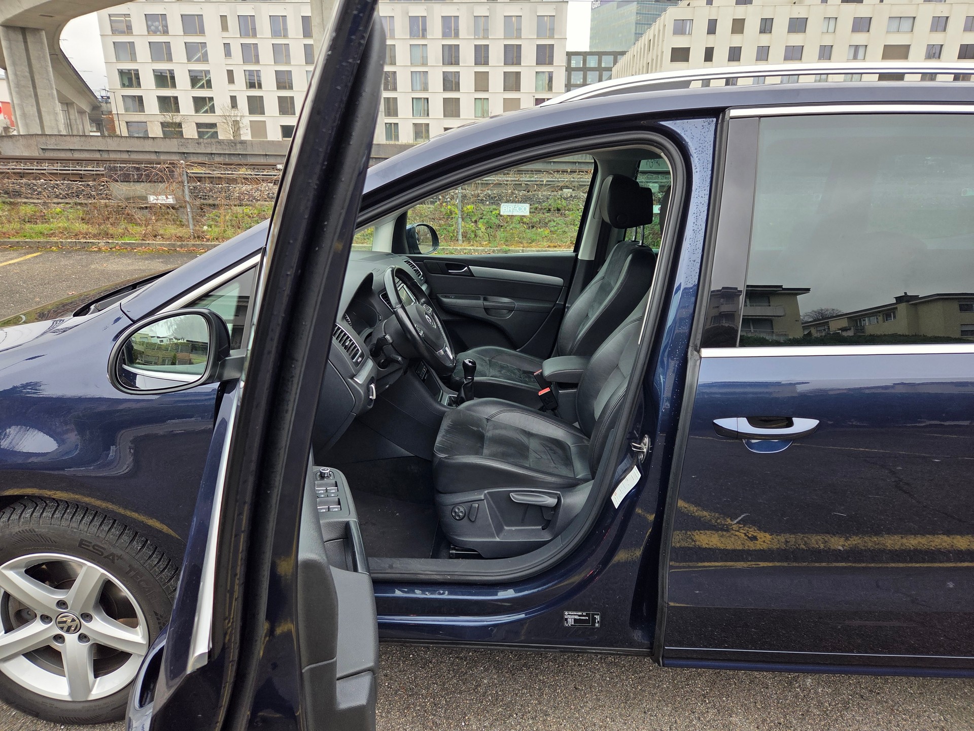 VW Sharan 2.0 TDI BlueMotion Technology Highline-image-8