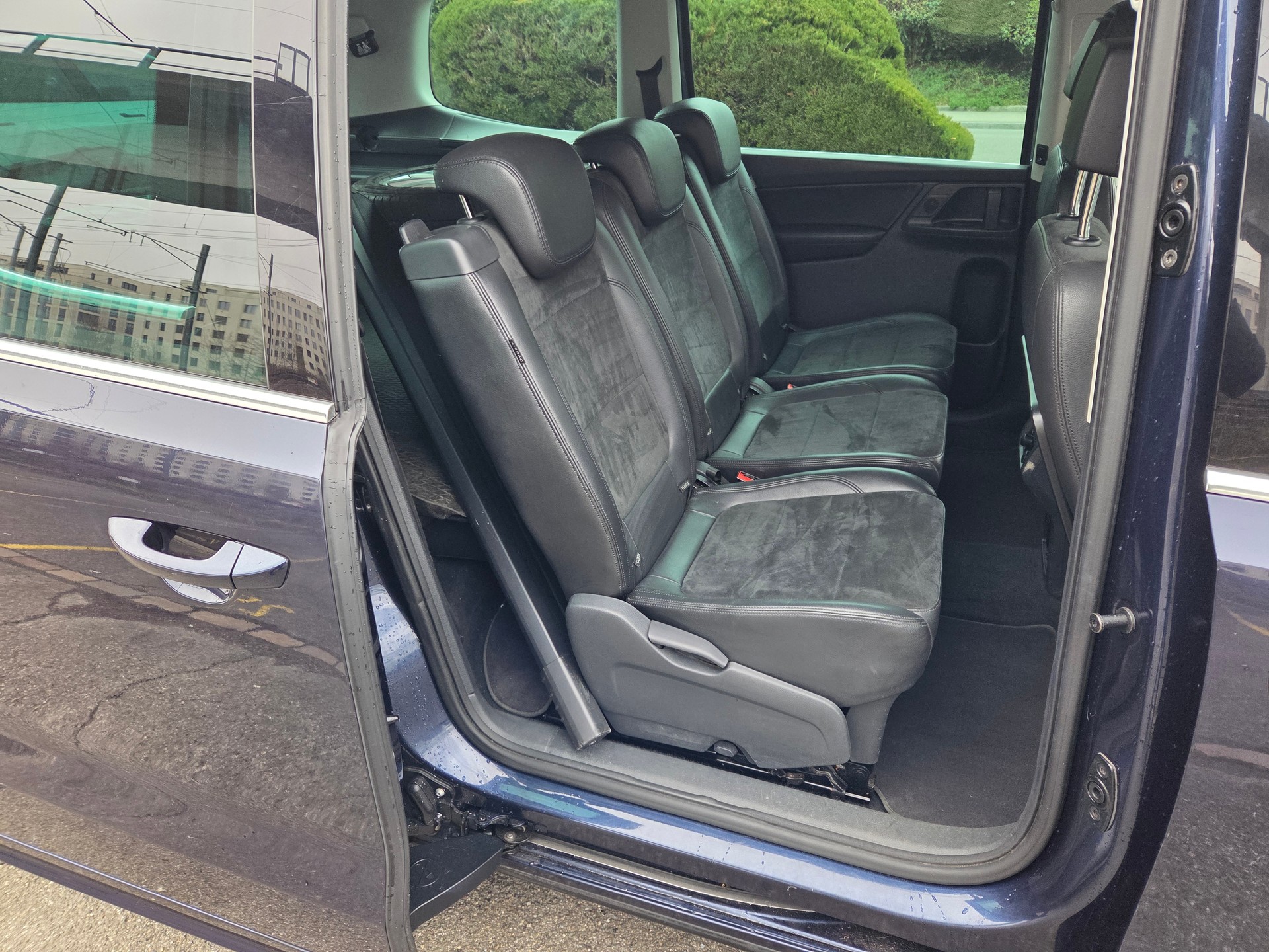 VW Sharan 2.0 TDI BlueMotion Technology Highline-image-13