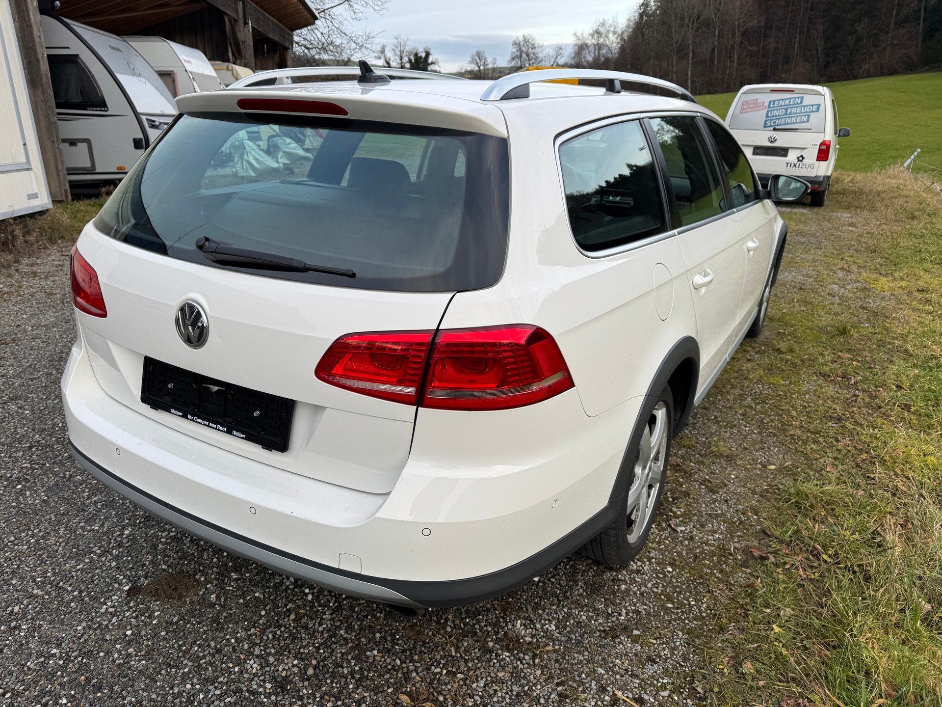 VW Passat Alltrack 2.0 TSI 4Motion DSG-image-4