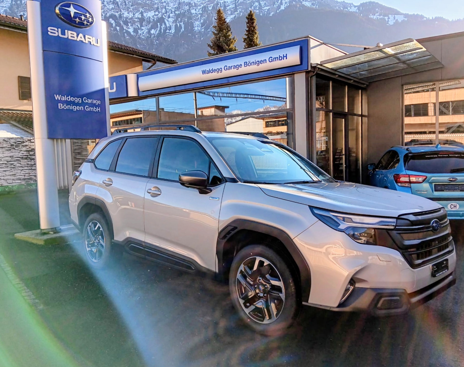 SUBARU Forester 2.0i e-Boxer Swiss Plus Lineartronic-image-2