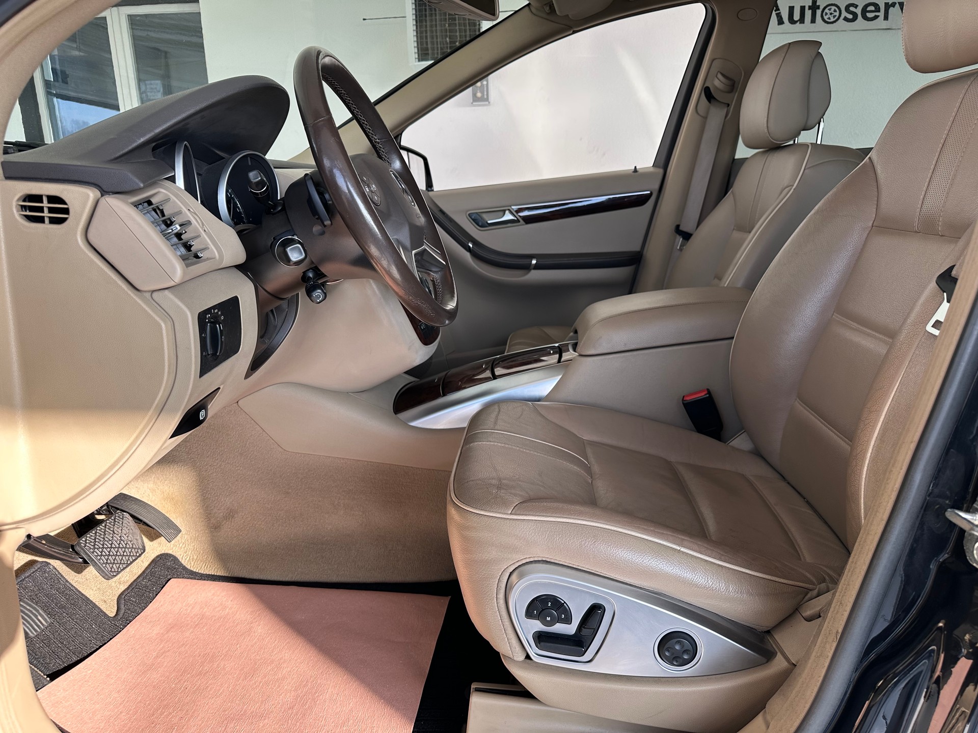 MERCEDES-BENZ R 350 4Matic 7G-Tronic-image-9