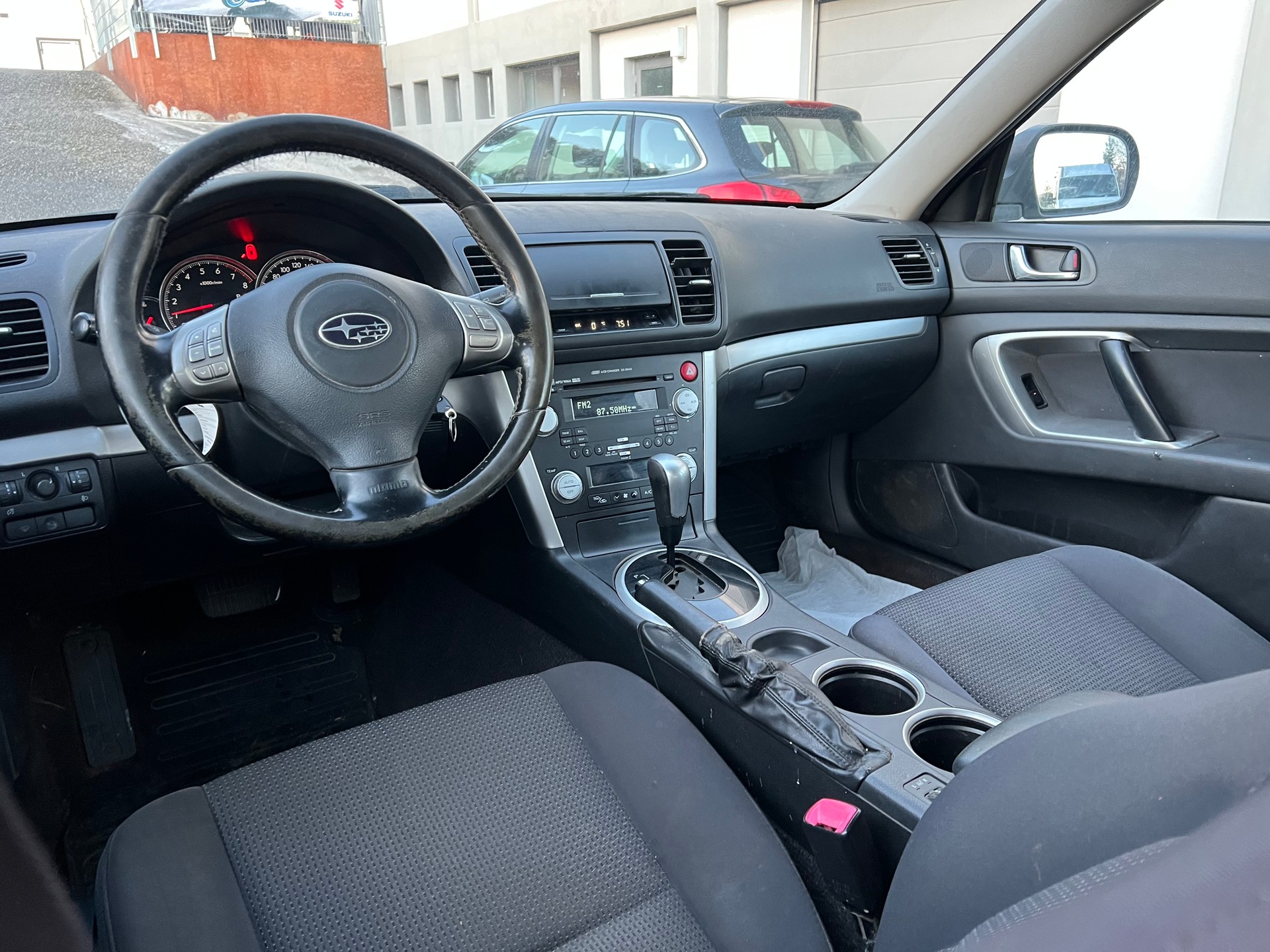 SUBARU Outback 2.5i AWD Swiss Automatic-image-7