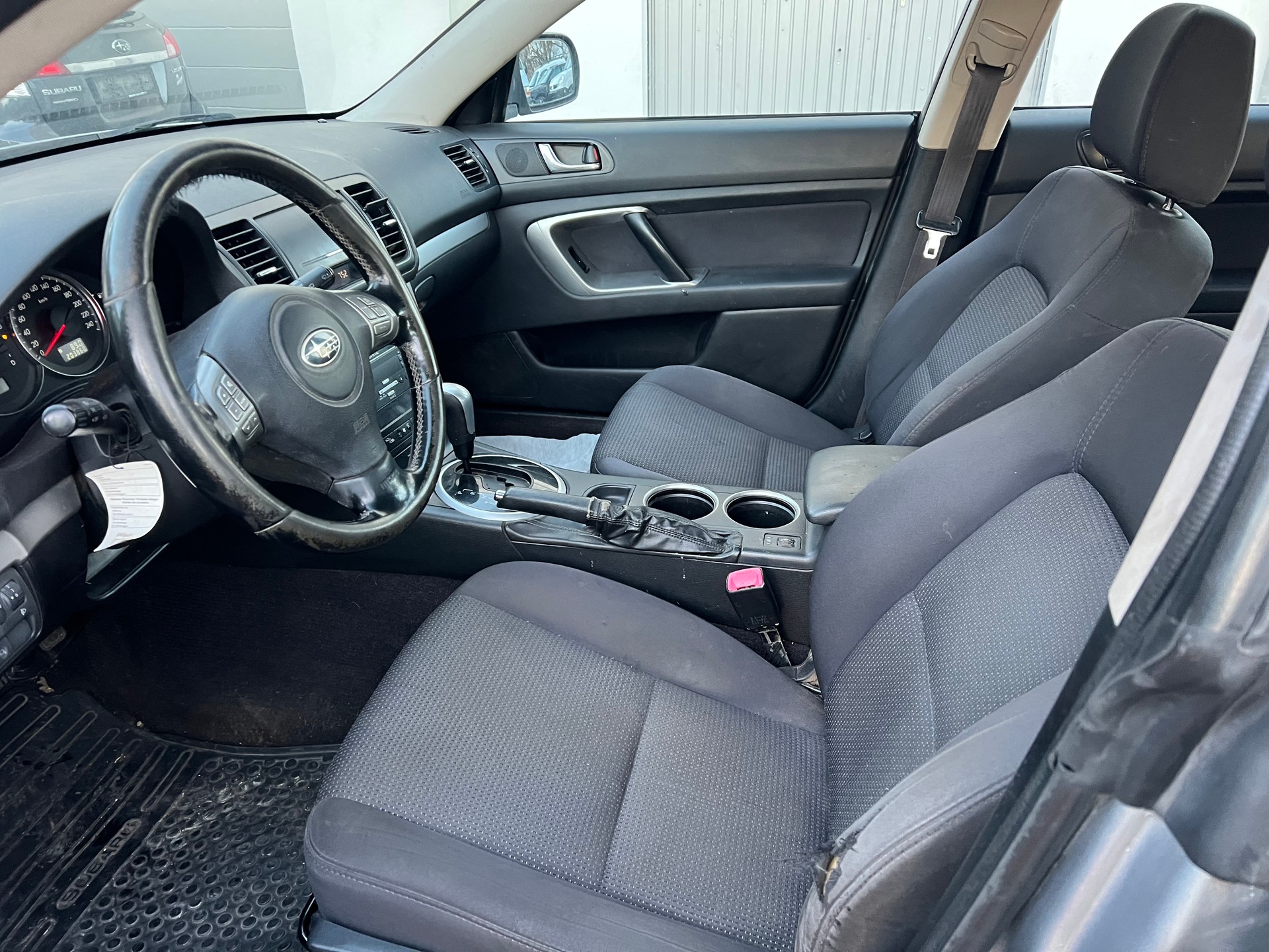 SUBARU Outback 2.5i AWD Swiss Automatic-image-8