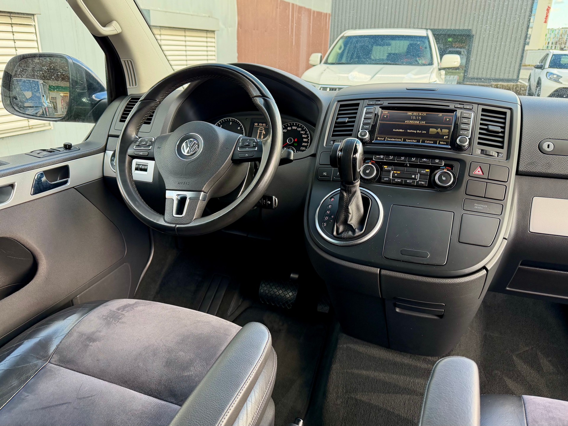 VW T5 Multivan 2.0 Bi-TDI CR Comfortline 4Motion DSG - Alcantara/Leder-Ausstattung - Frisch ab MFK und Service - Neue Reifen --image-13