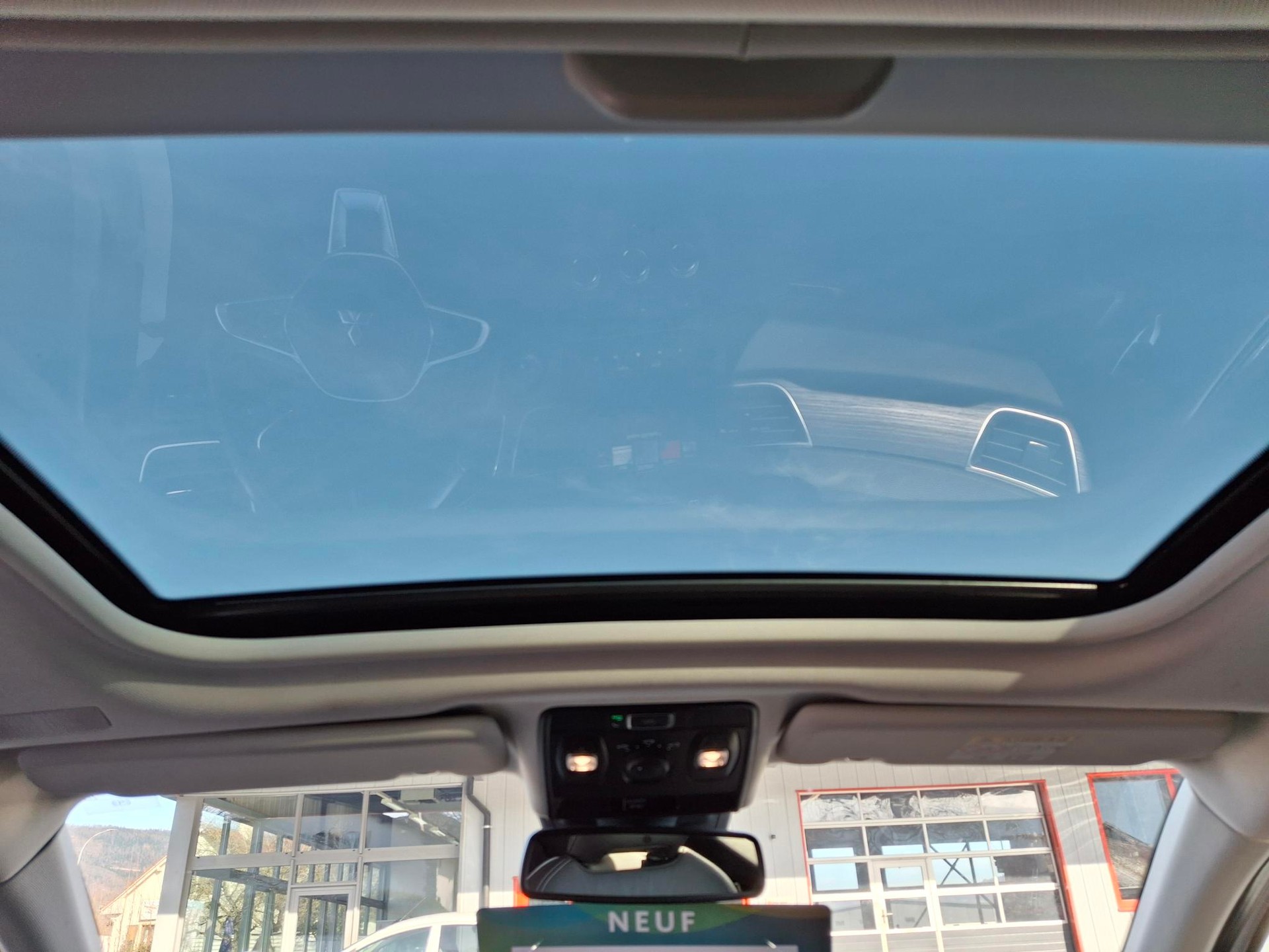 MITSUBISHI ASX 1.6 PHEV Instyle-image-11