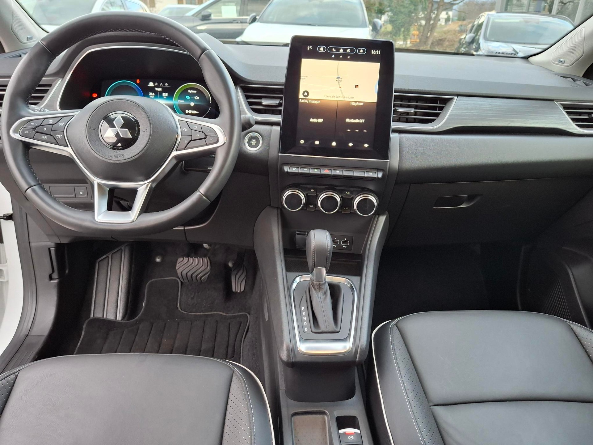 MITSUBISHI ASX 1.6 PHEV Instyle-image-10