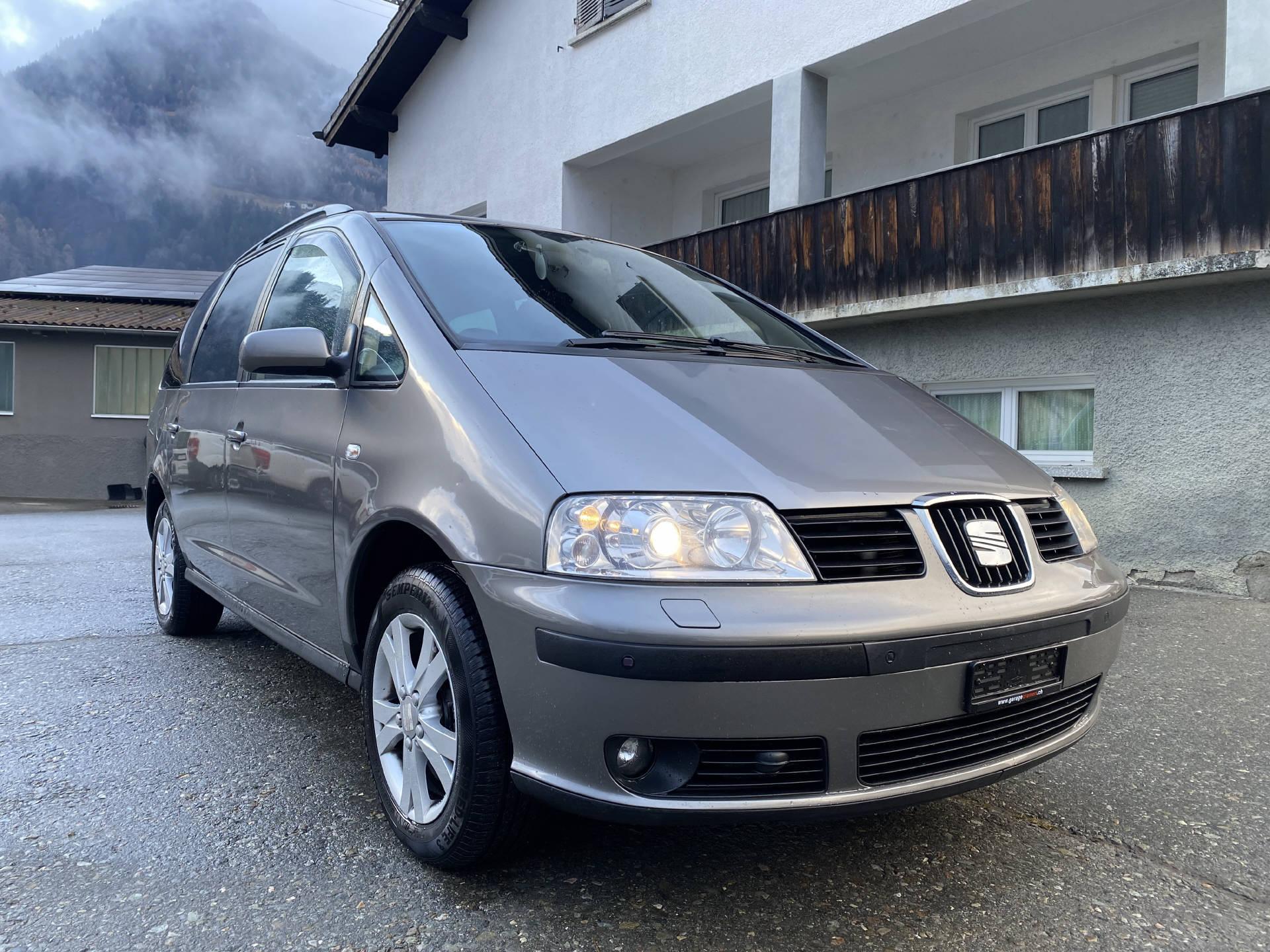 SEAT Alhambra 1.9 TDI 115 Sport 4x4-image-1