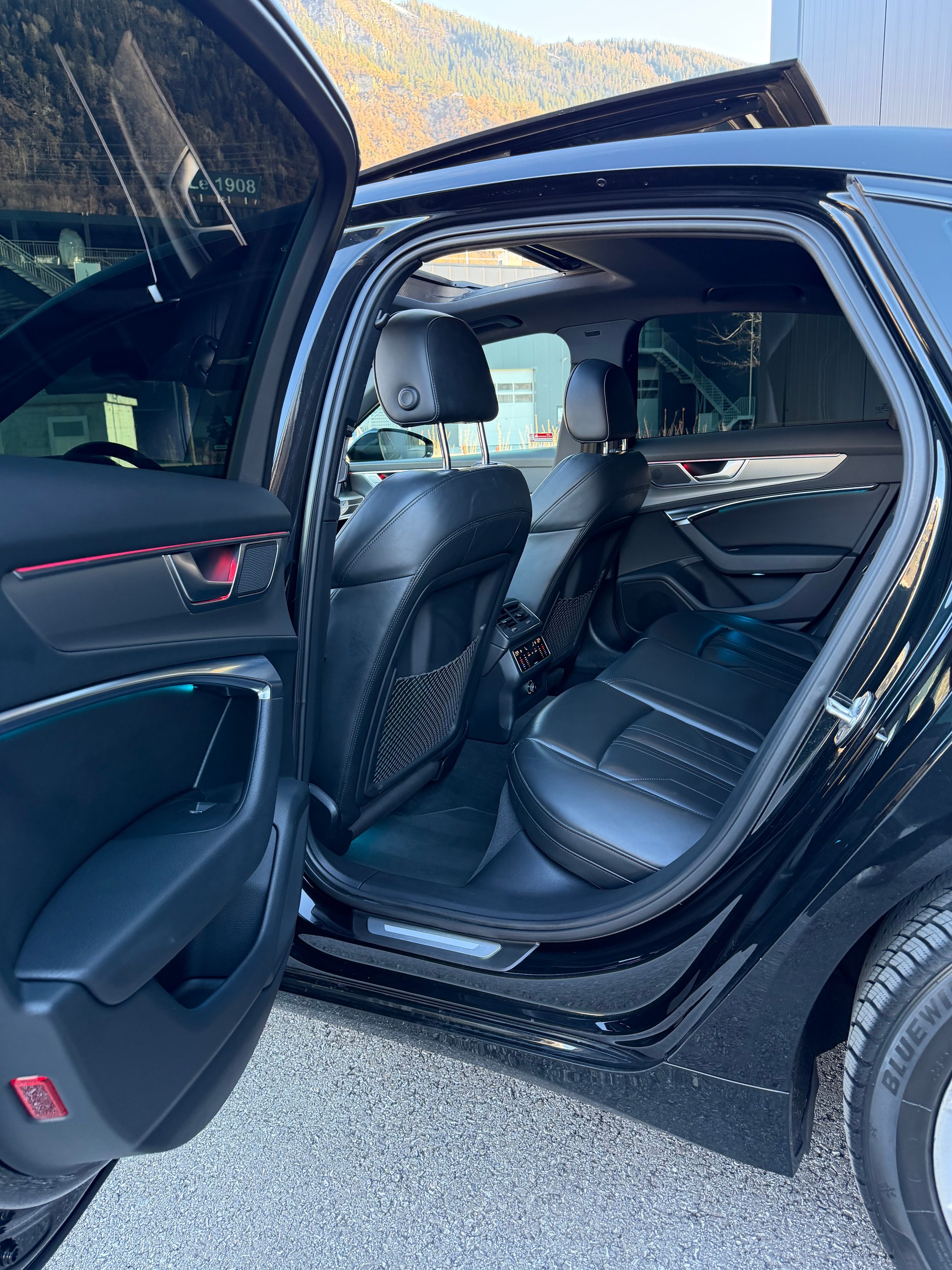 AUDI A6 Limousine 50 TDI Sport quattro tiptronic-image-14