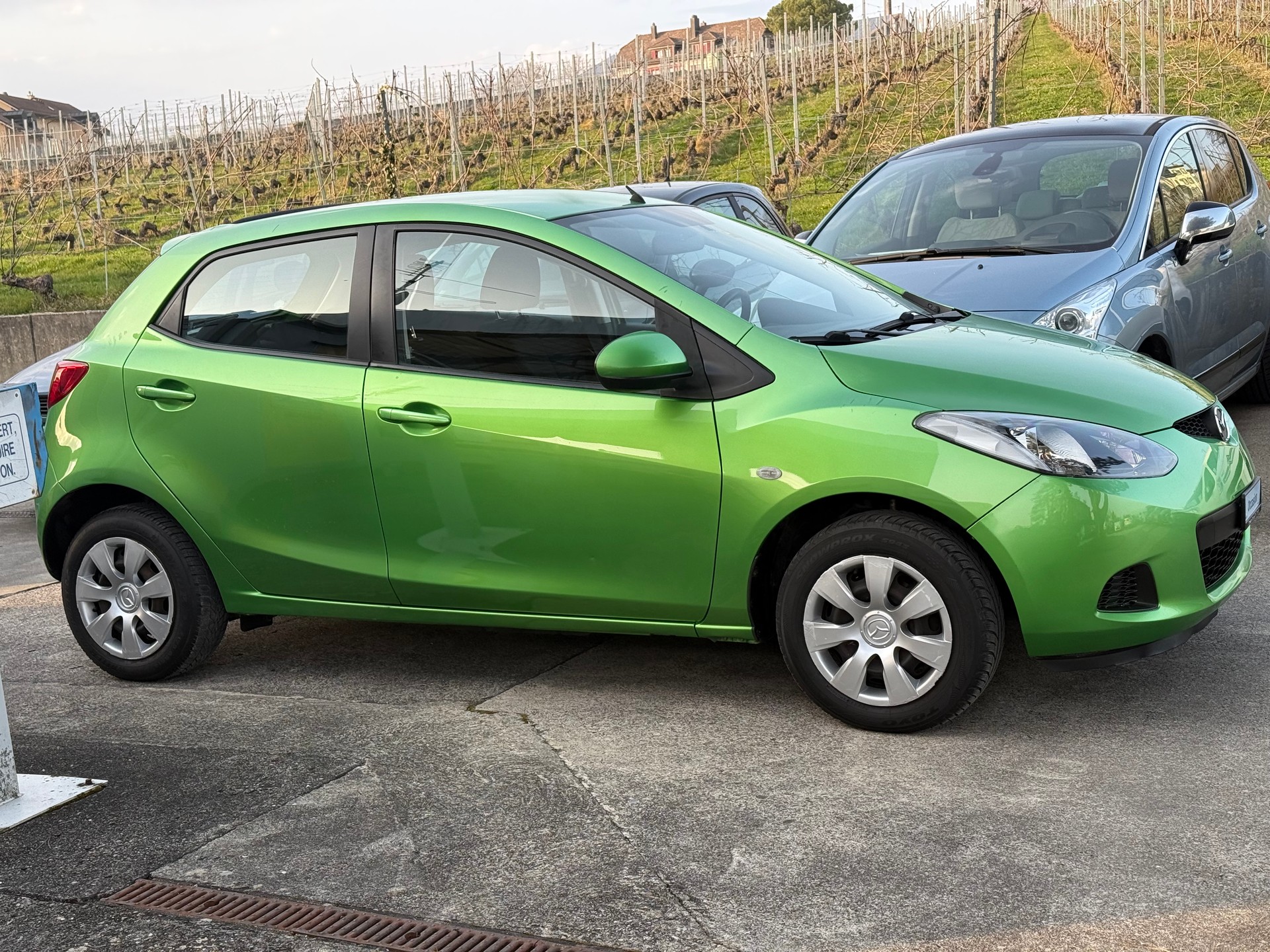 MAZDA 2 1.3i 16V Exclusive-image-2