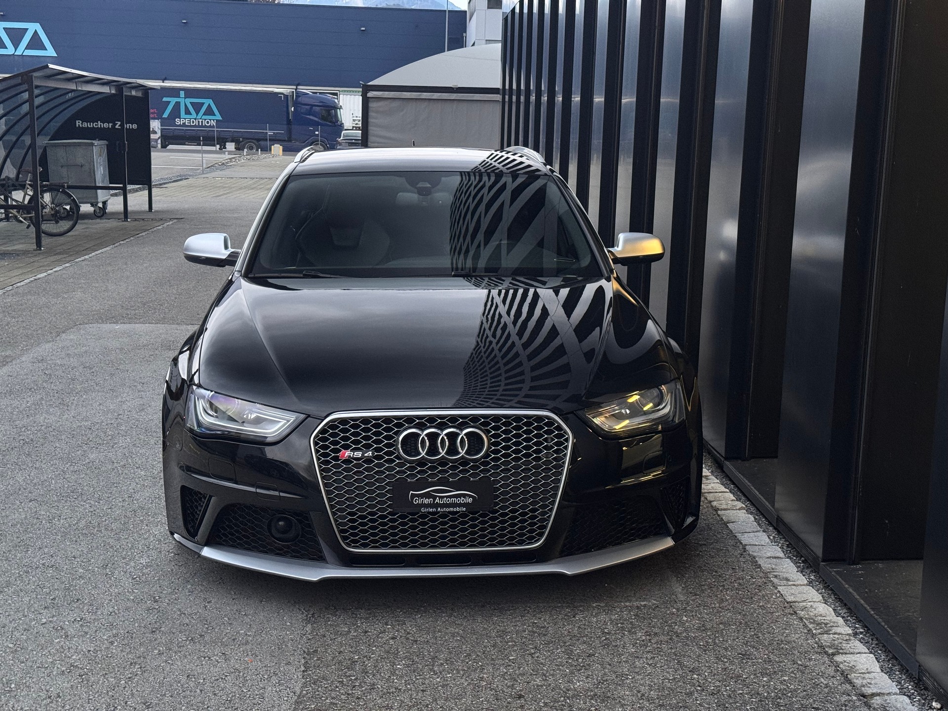 AUDI RS4 Avant 4.2 FSI V8 quattro S-tronic-image-6