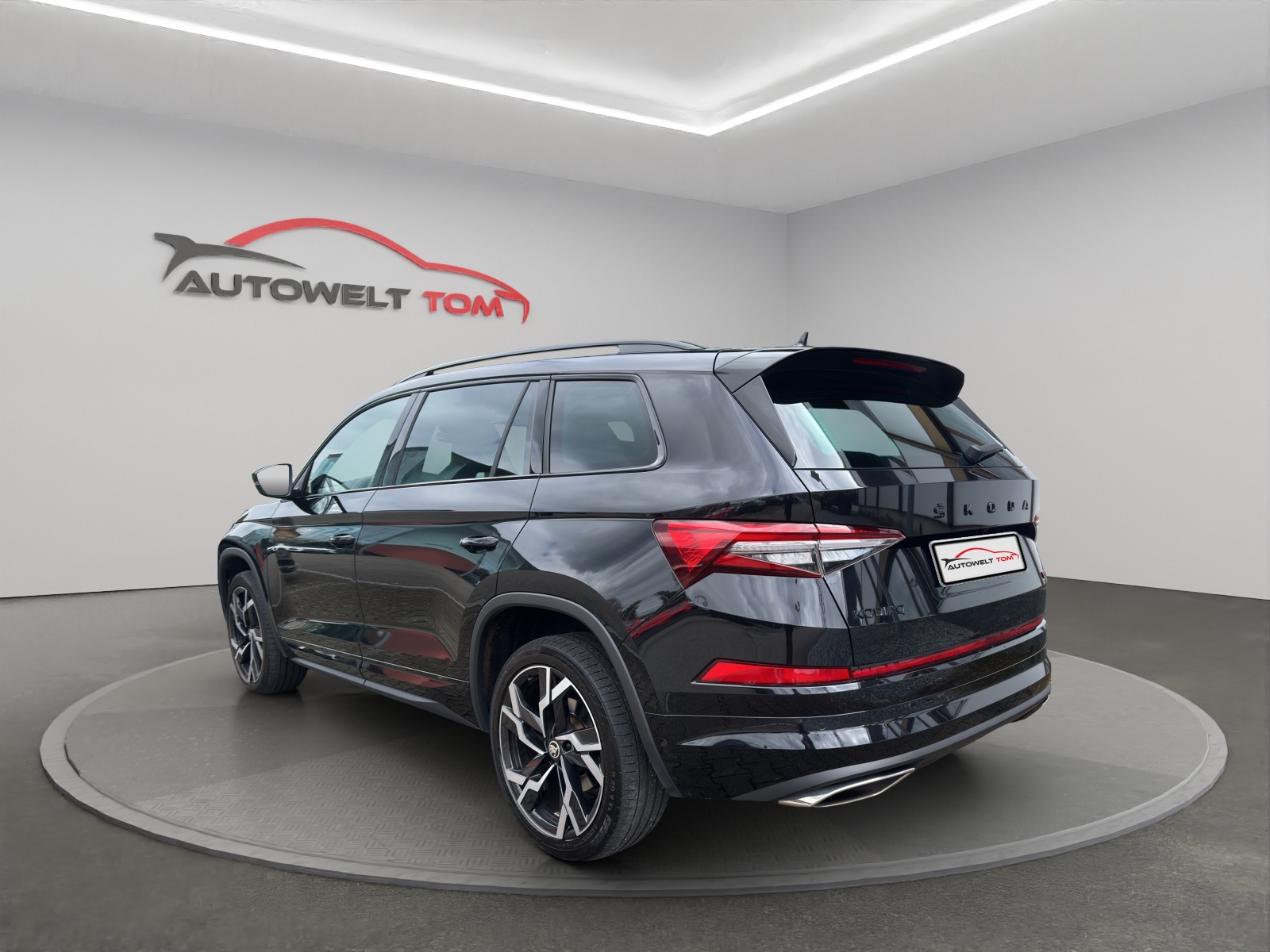 SKODA Kodiaq 2.0 TSI 4x4 RS *7 Plätzer*-image-2