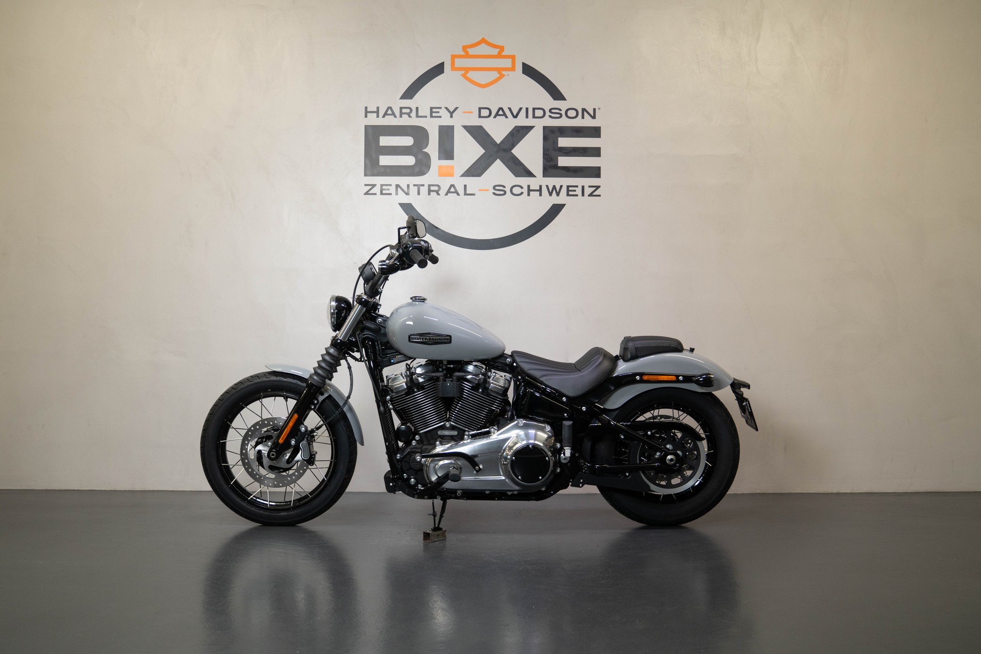 HARLEY-DAVIDSON FXBB Street Bob 117-image-1