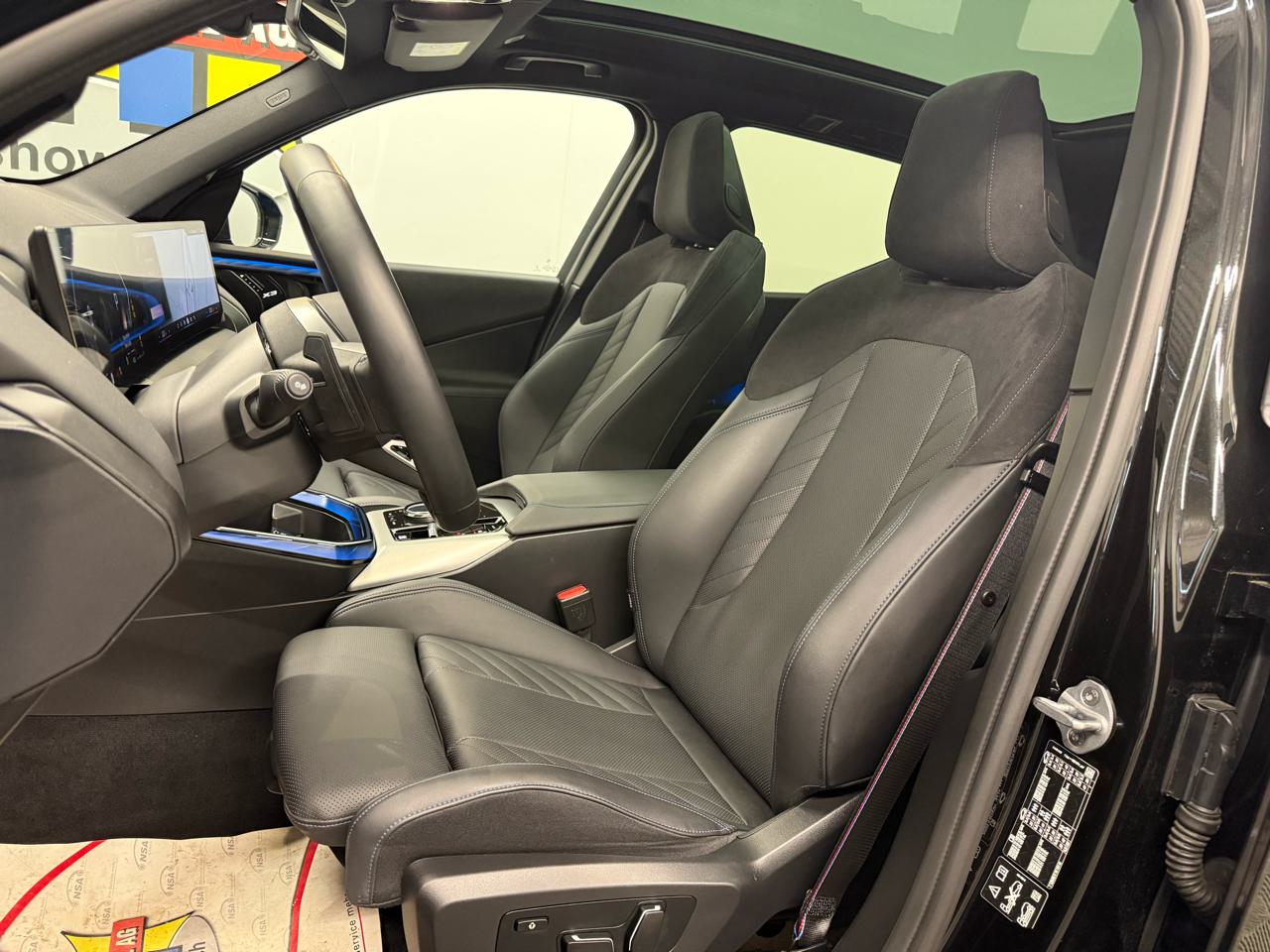 BMW X3 xDrive 48V 20d M Sport Pro-showroom-element-3