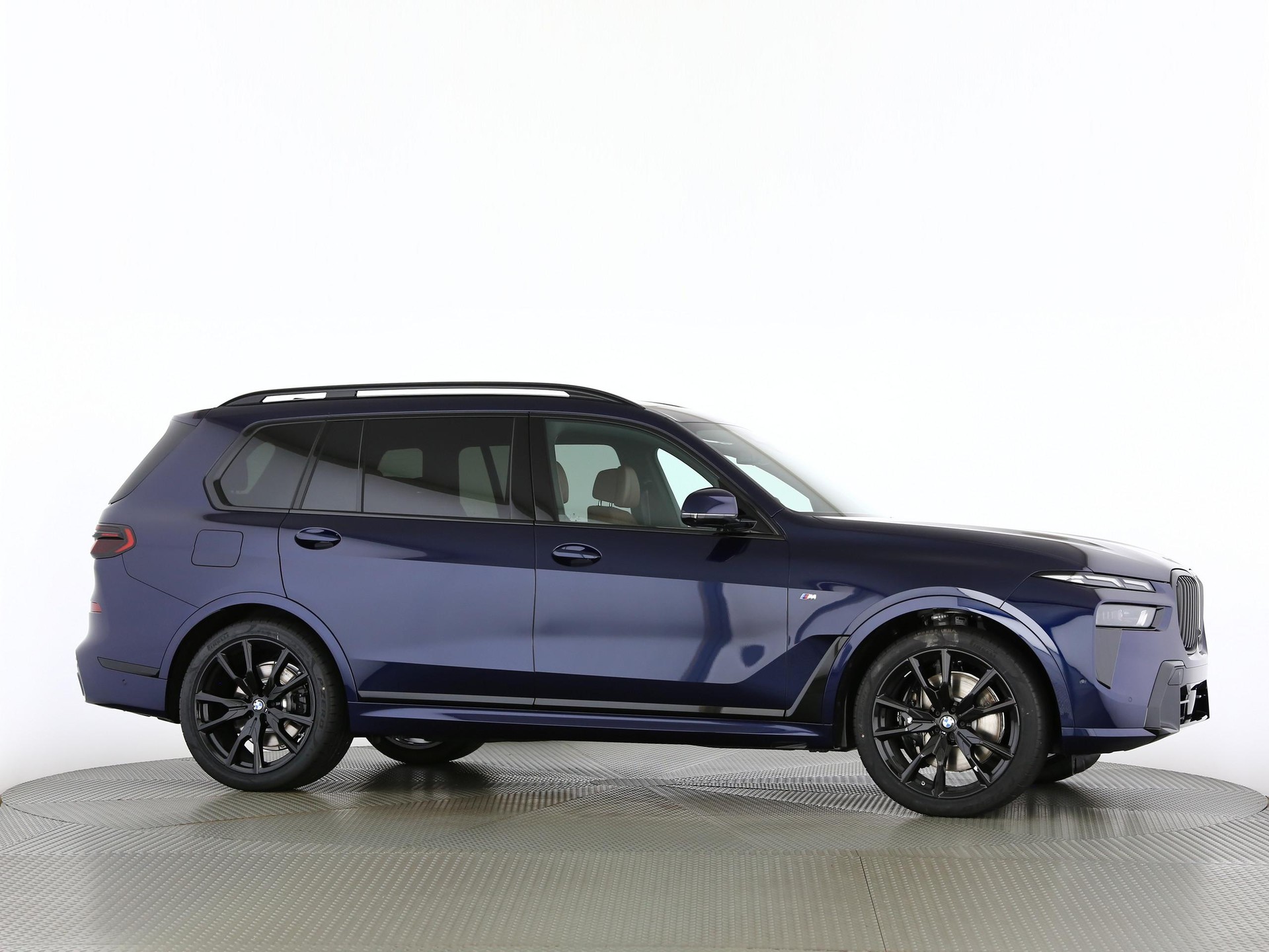 BMW X7 40d xDrive SAG-image-24