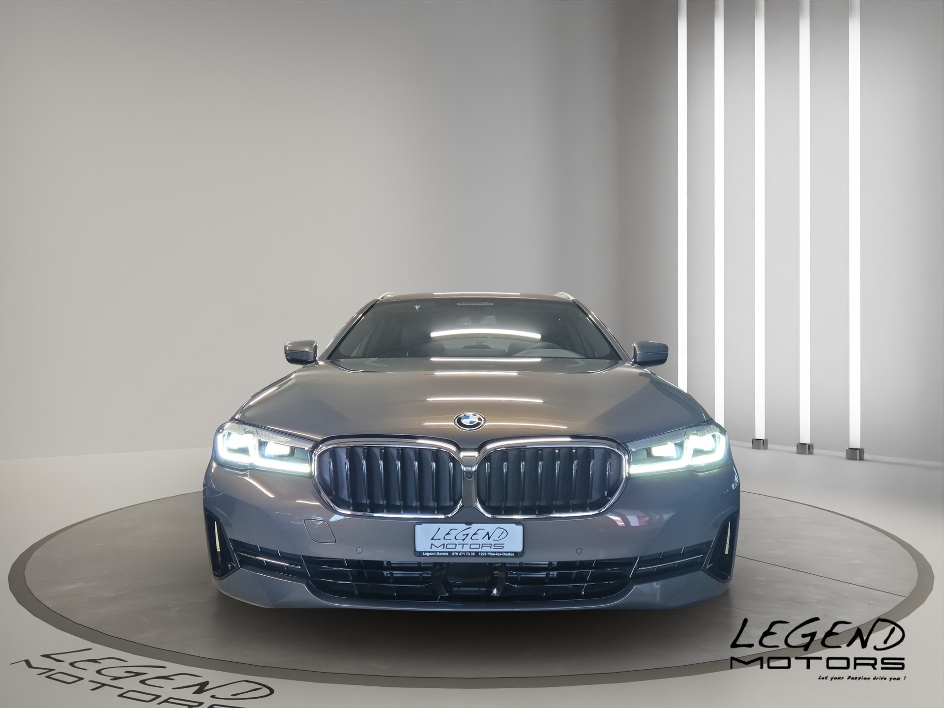 BMW 530d xDrive 48V Touring Steptronic LEASING à partir de CHF 560.-/mois-showroom-element-1