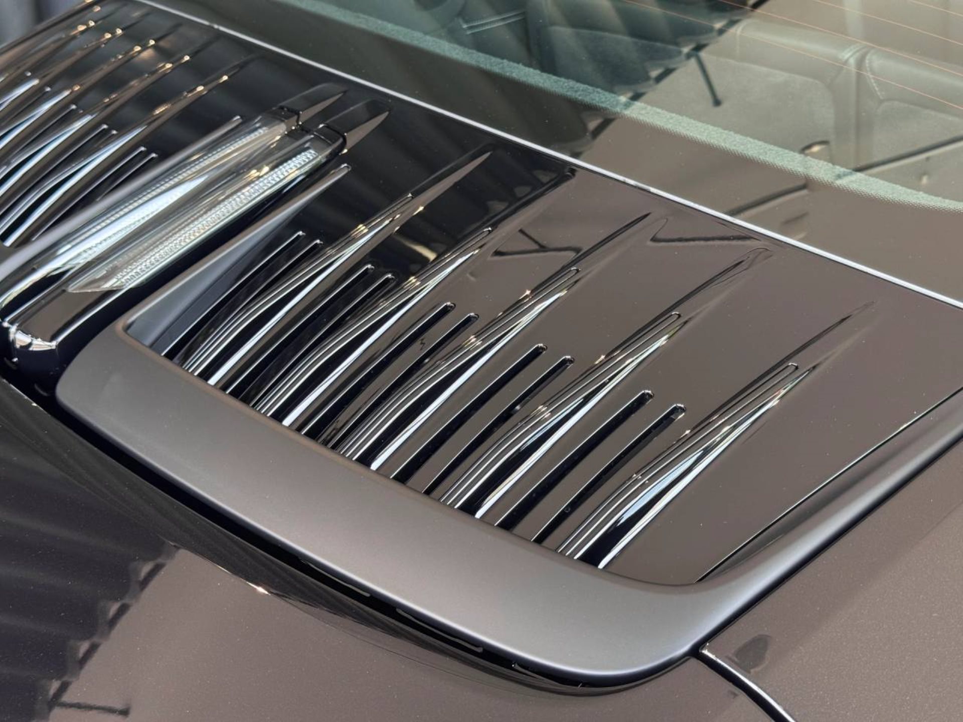 PORSCHE 911 Carrera-image-29