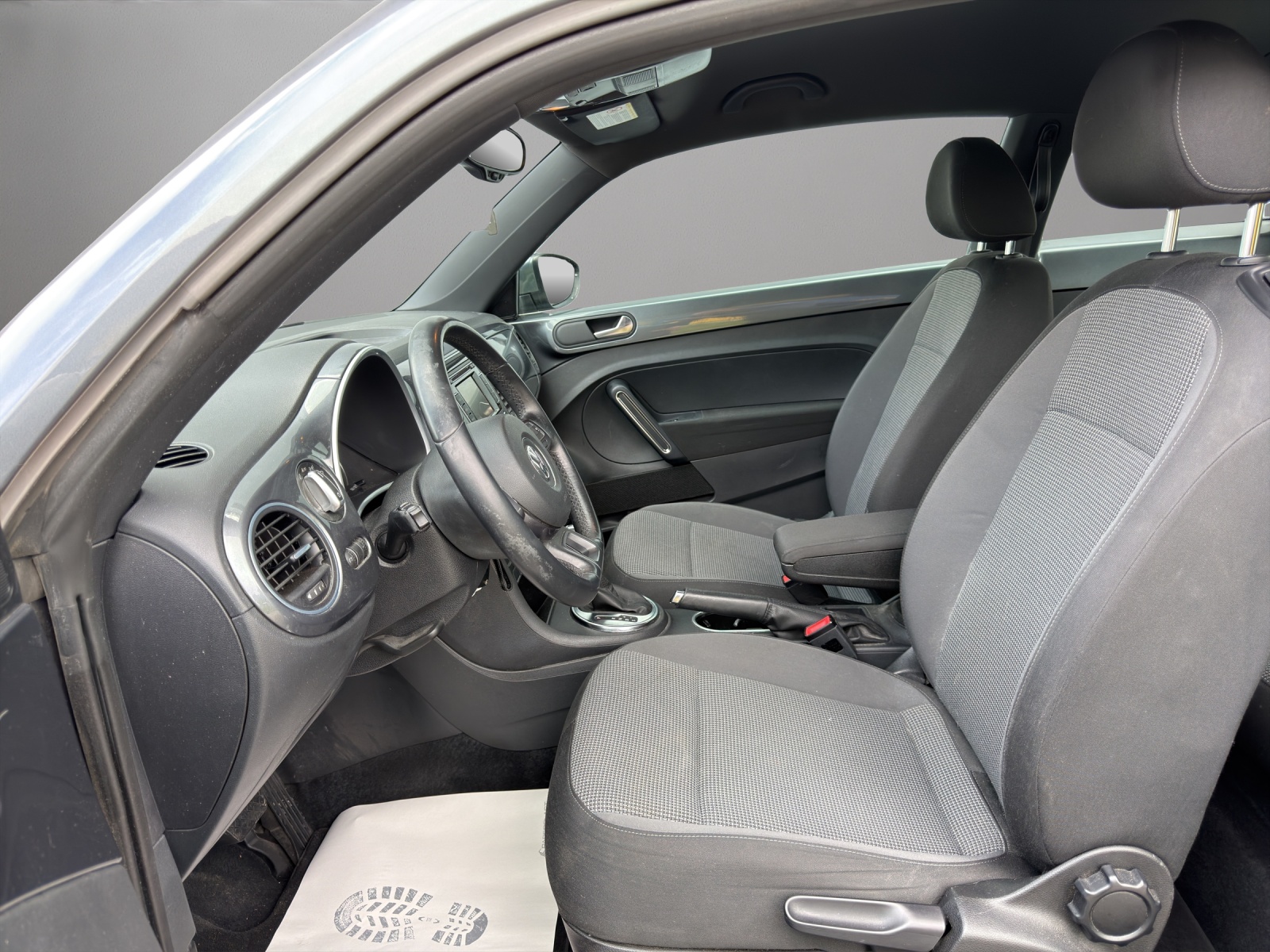 VW Beetle 1.2 TSI DSG-image-8