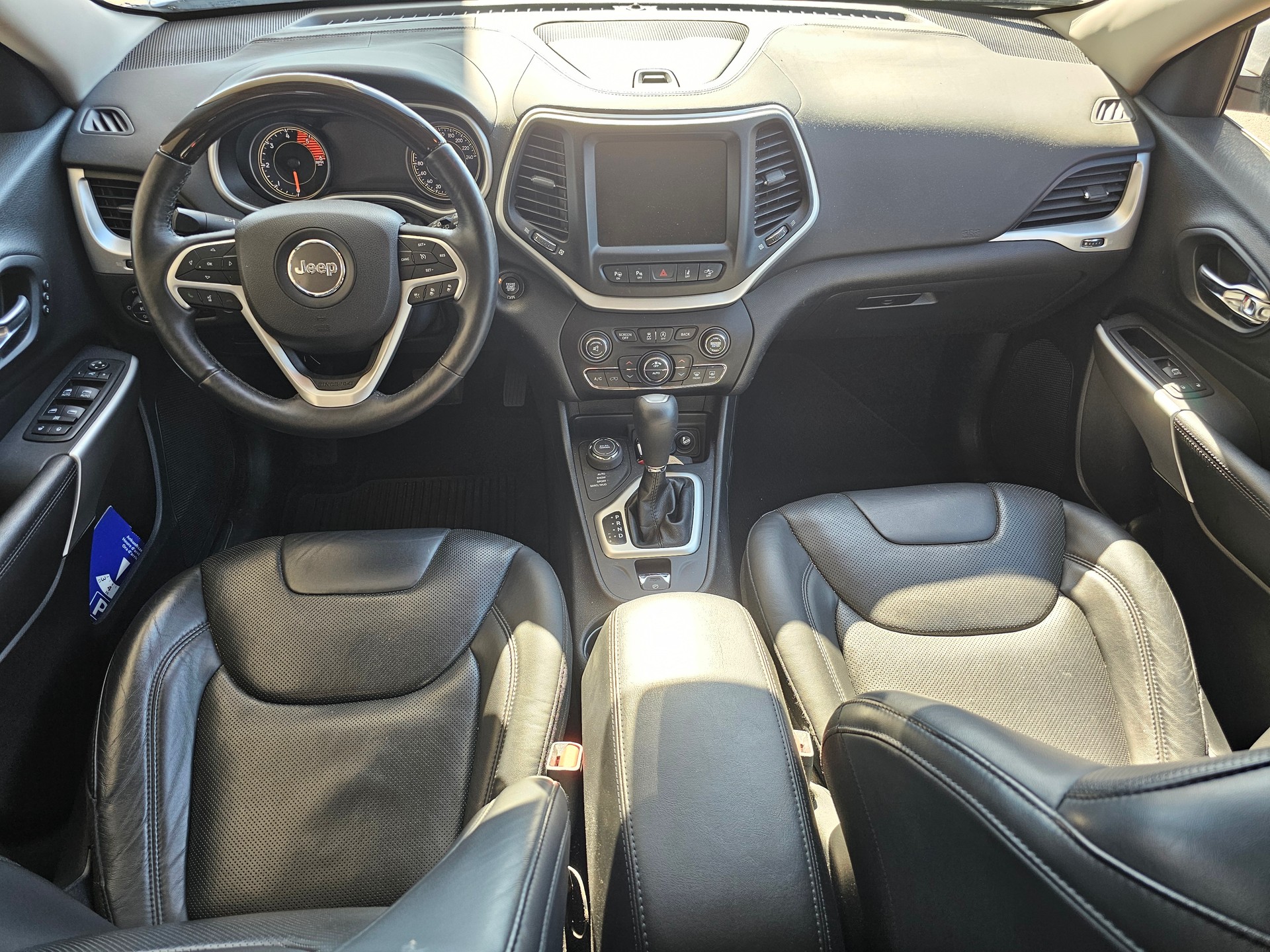 JEEP Cherokee 2.2TD Overland AWD 9ATX-image-9