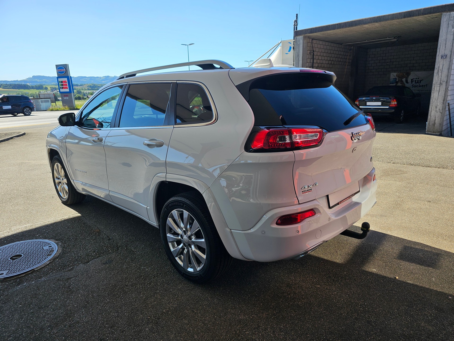 JEEP Cherokee 2.2TD Overland AWD 9ATX-image-1
