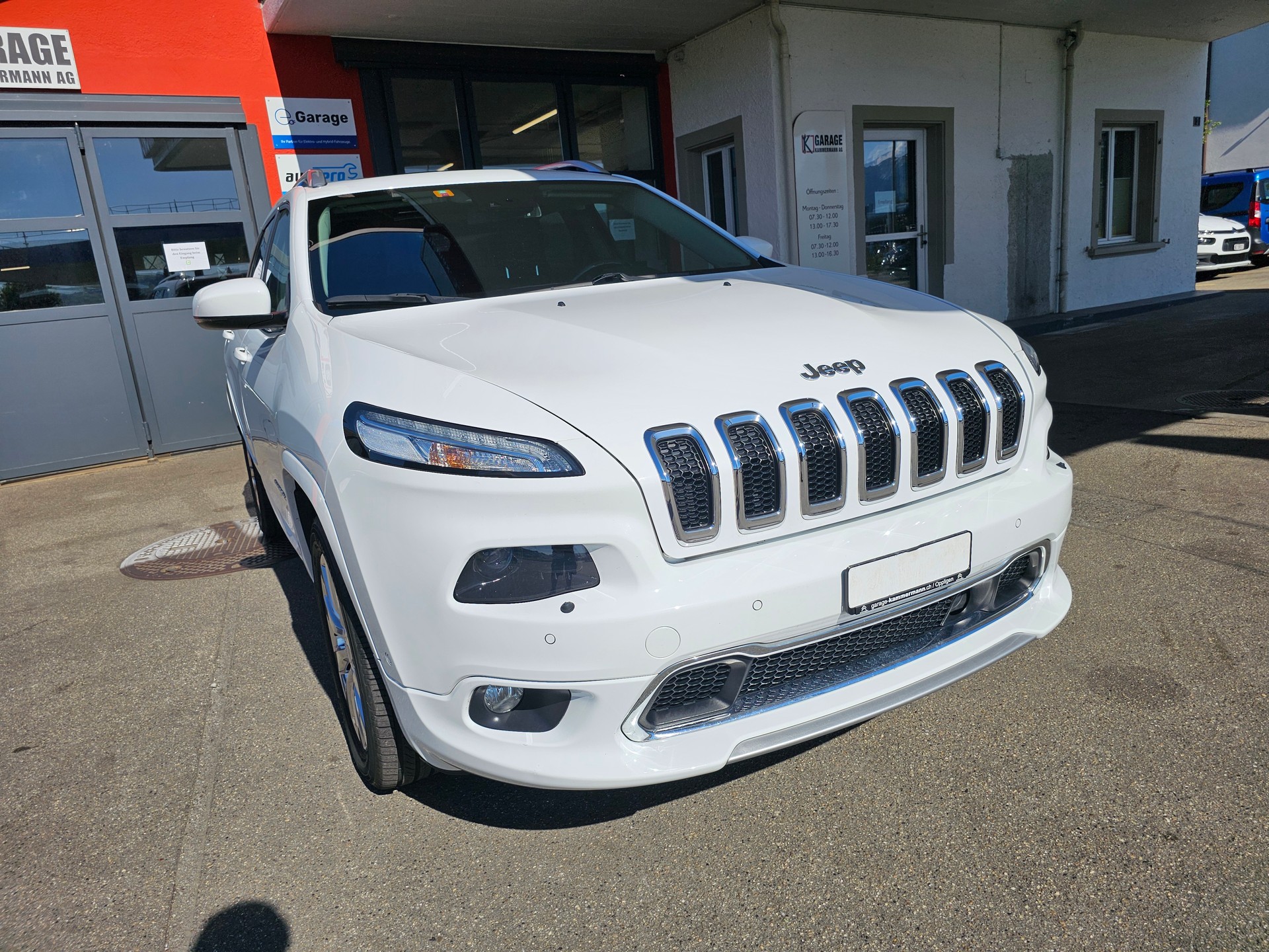 JEEP Cherokee 2.2TD Overland AWD 9ATX-image-6