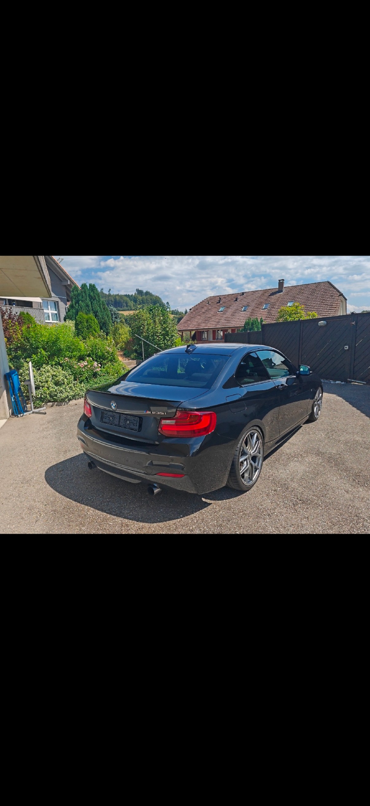 BMW M235i-image-3