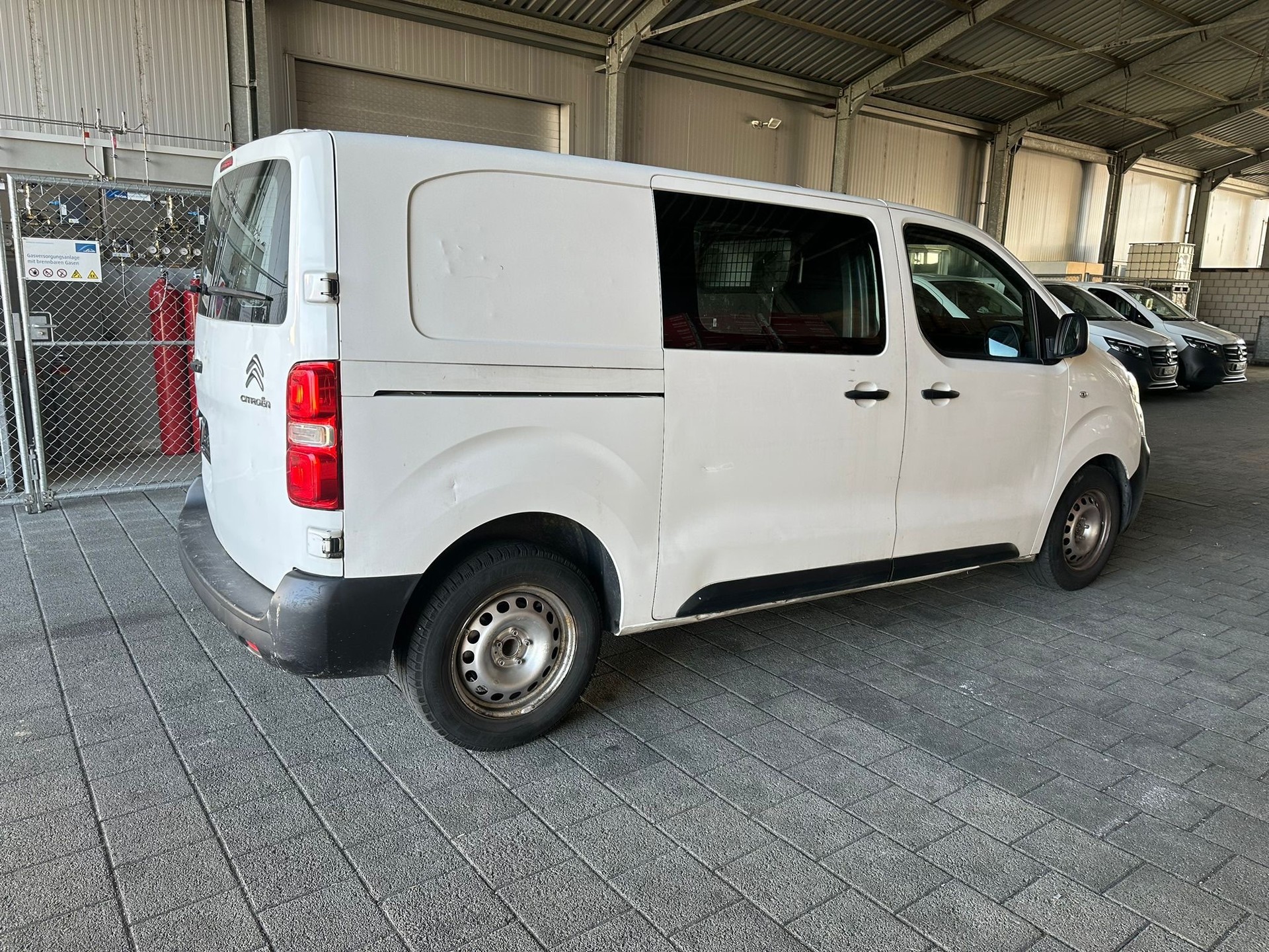CITROEN Jumpy 2.0 BlueHDi 120 M Komfort-image-6