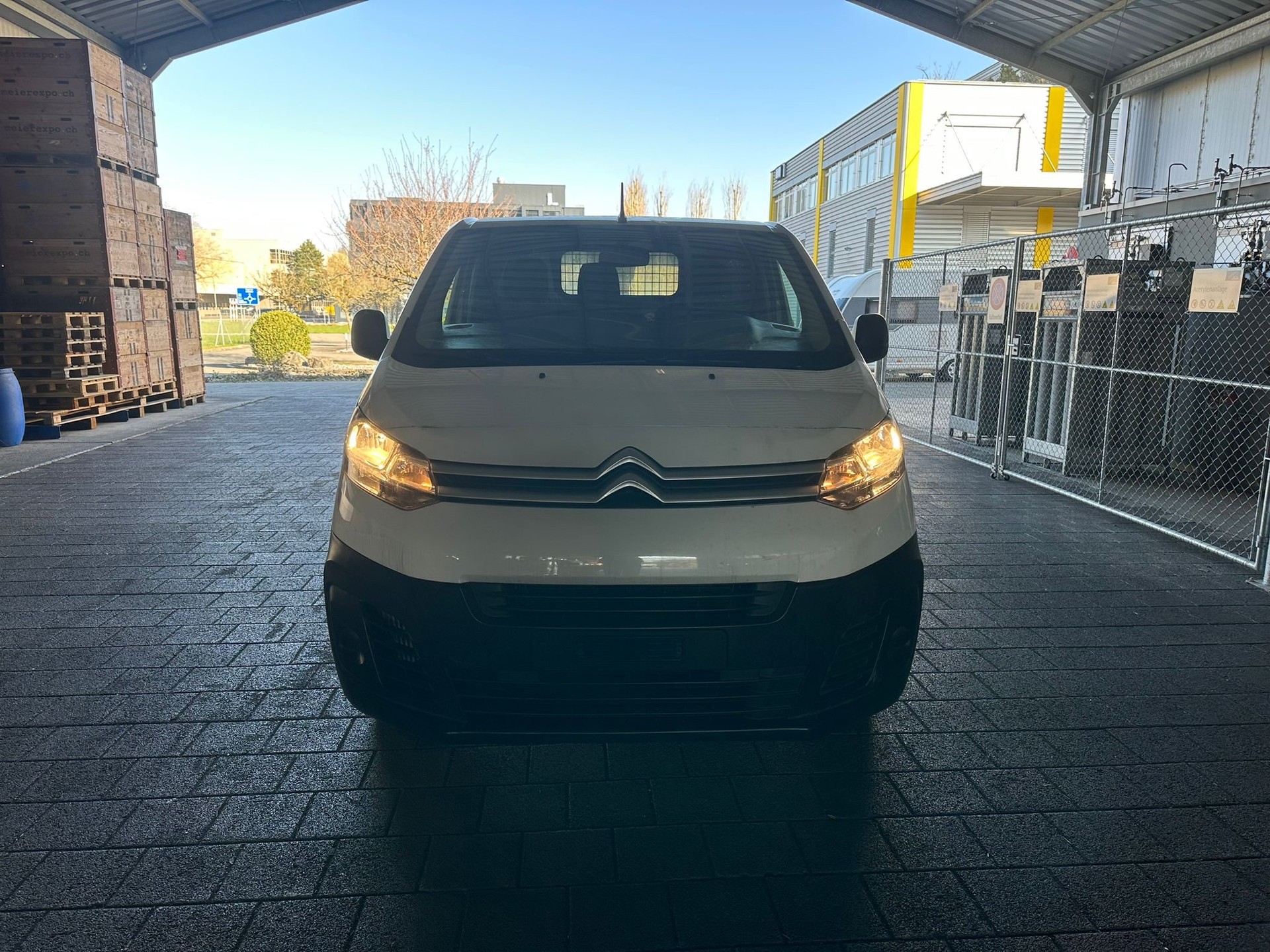 CITROEN Jumpy 2.0 BlueHDi 120 M Komfort-image-3